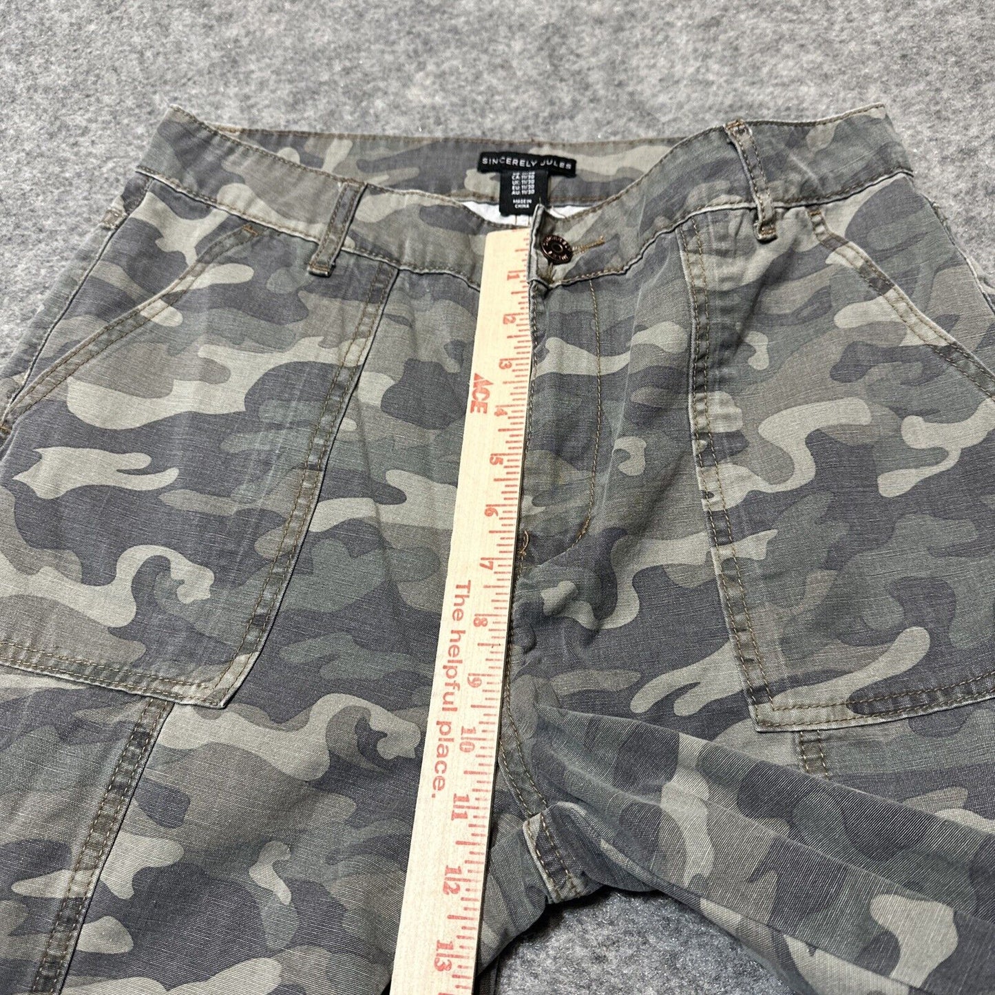 Sincerely Jules Cargo Bootcut Jeans Women's Size 11/30 Camouflage Green Denim