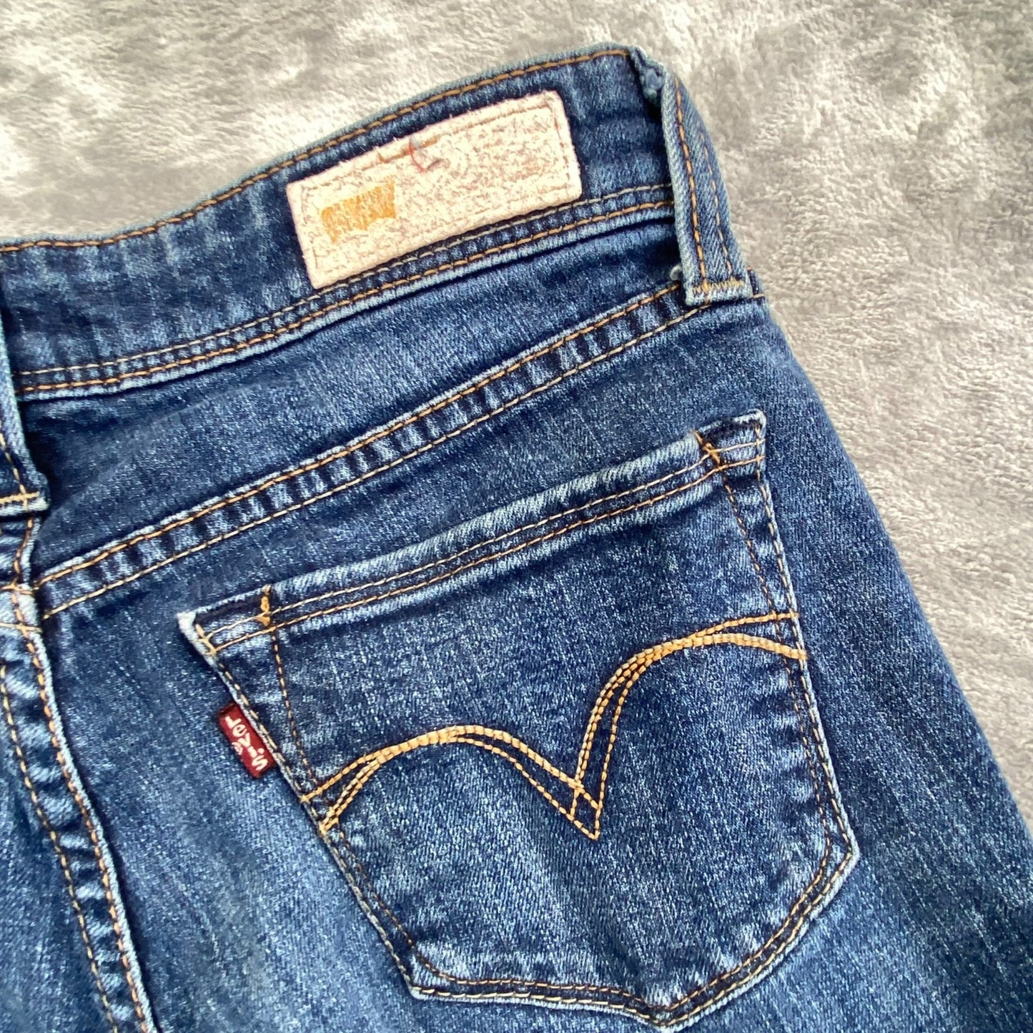 Levi's Demi Curve Bootcut Jeans Women's Size 6M Dark Blue Denim