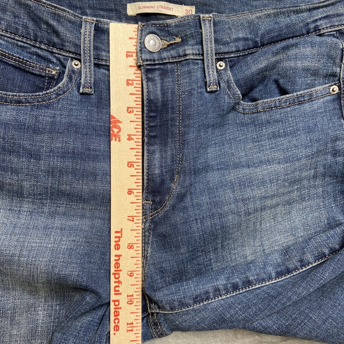 Levi’s Slimming Straight Jeans Men’s Size 30x30 Blue Denim