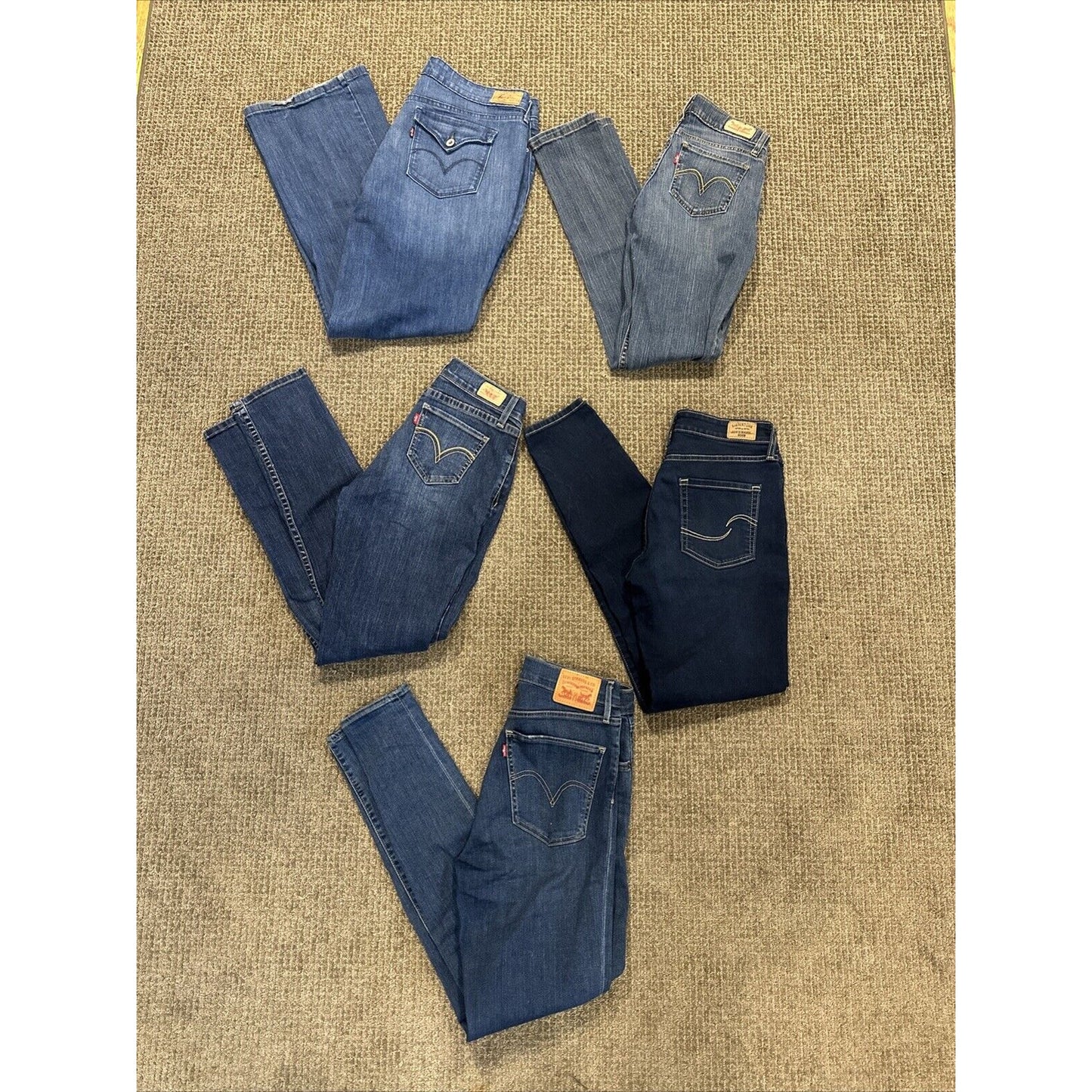 Lot of 25 Levi's Women's Mixed Sizes Styles Grade A / B Work Jeans Blue Black Beige Denim