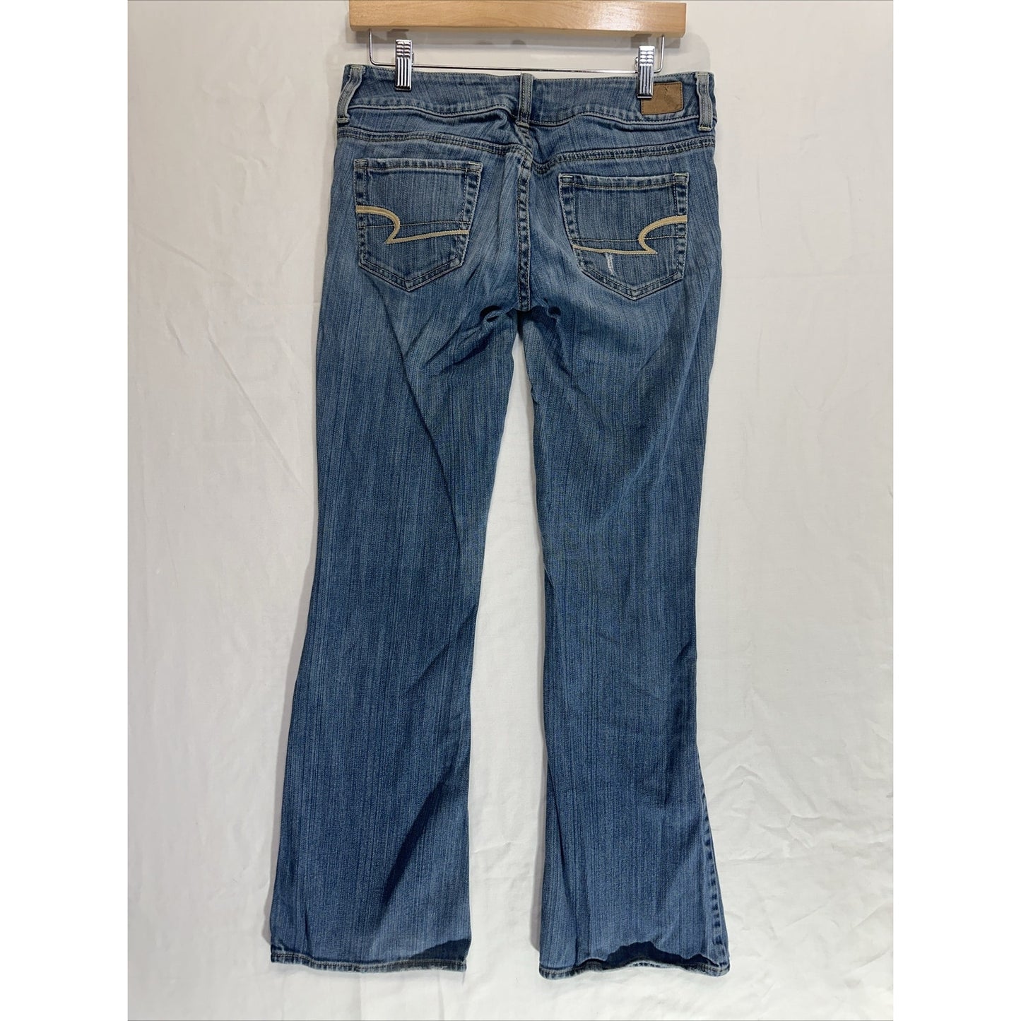 American Eagle Artist Jeans Women's 4 Blue Stretch Flare Low Rise Distressed