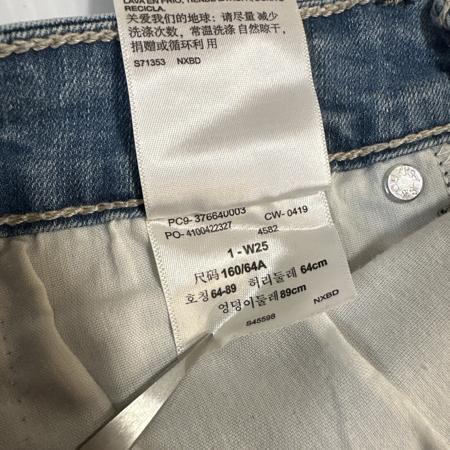 DENIZEN from Levi's Boyfriend Women's Jeans Size 1 Blue Light Wash Denim