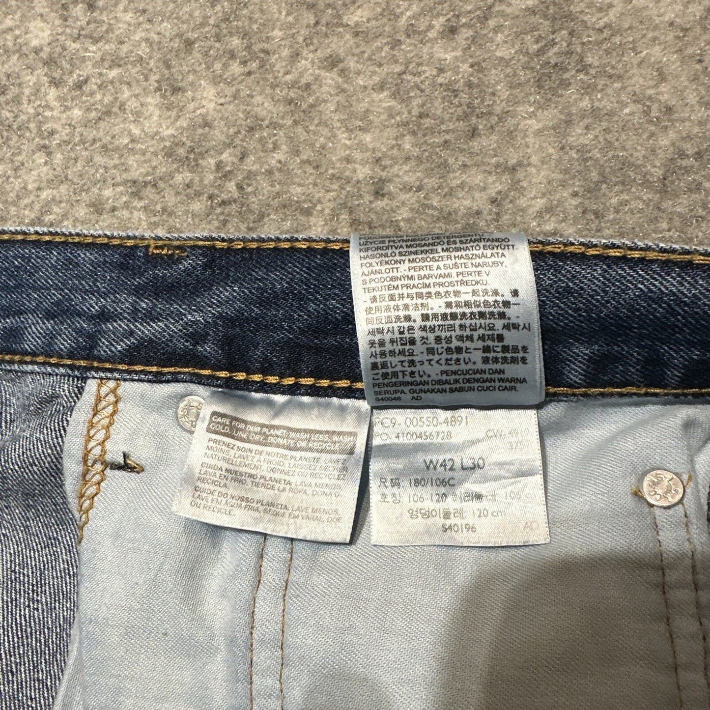 Levi's 550 Relaxed Fit Men's Straight Jeans Size 42x30 Blue Medium Wash Denim