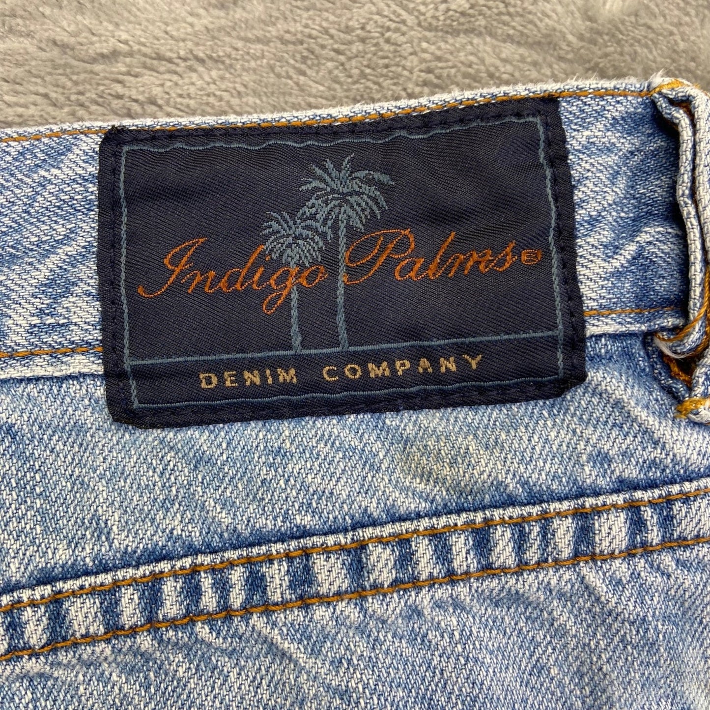 Indigo Palms Men's Classic Fit Straight Jeans 34x34 Blue Light Wash Tommy Bahama