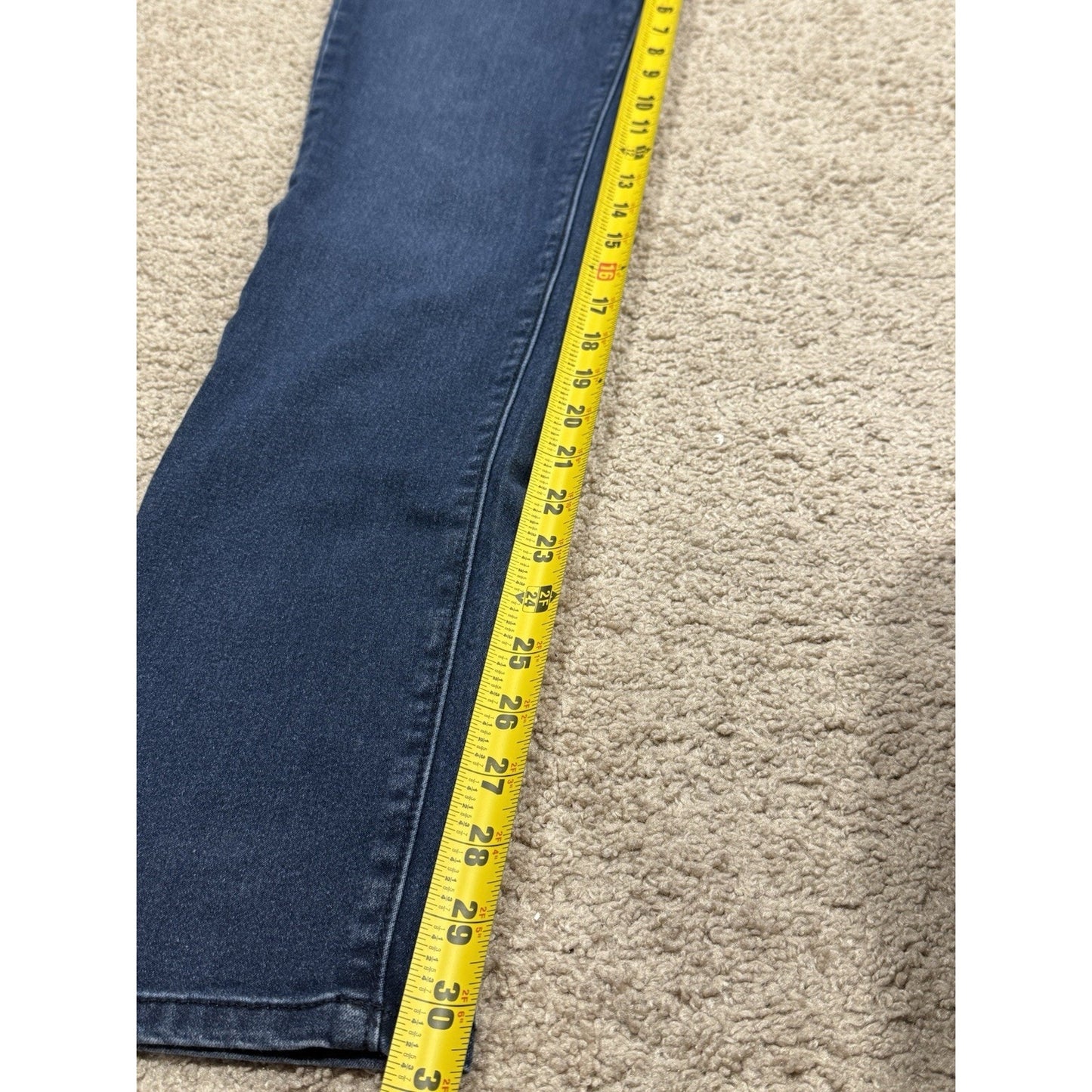 Bandolino Jeans Women's Size 4 Blue Medium Wash Skinny Jeans