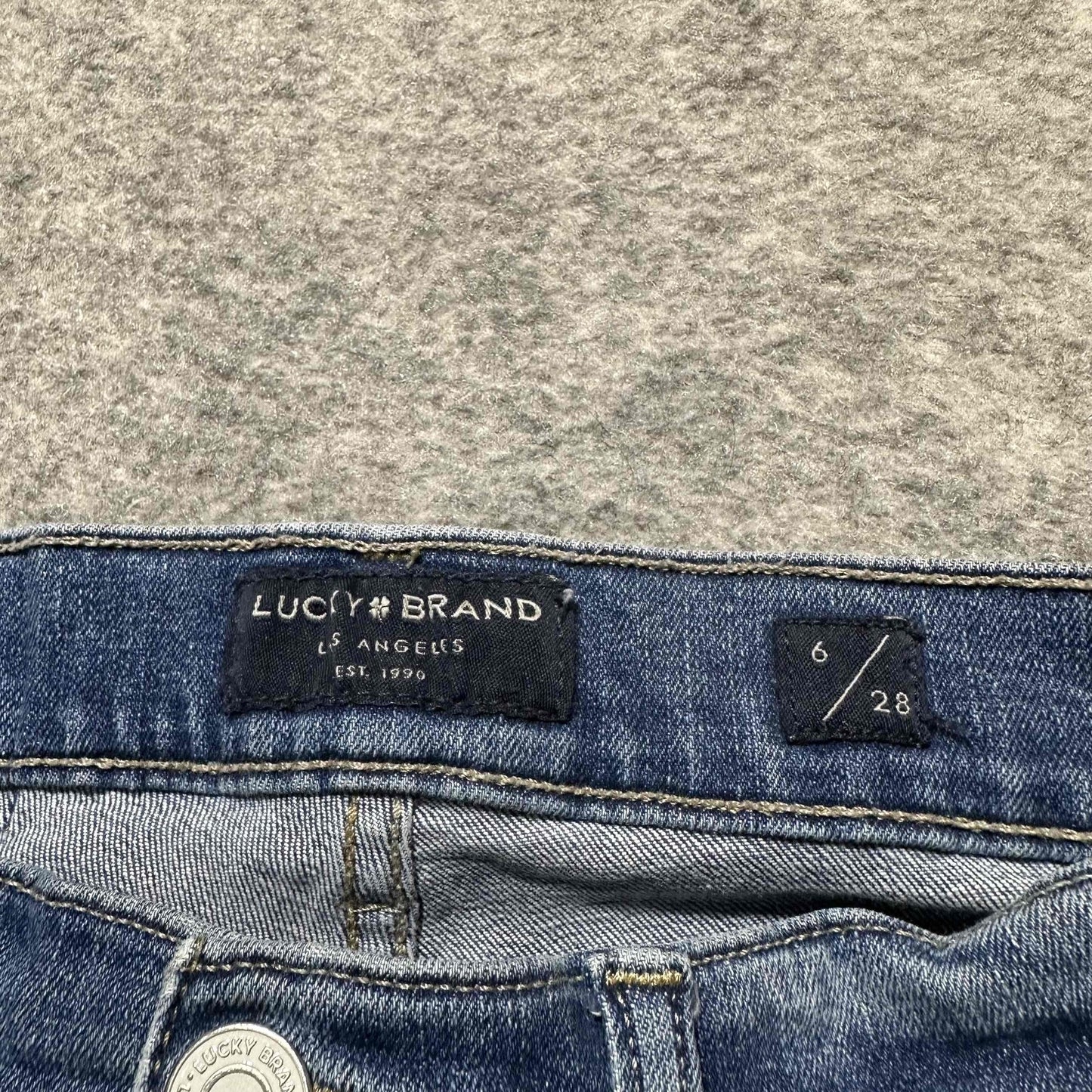 Lucky Brand Women's Ava Mid Rise Crop Skinny Jeans Size 6/28 Blue Medium Wash