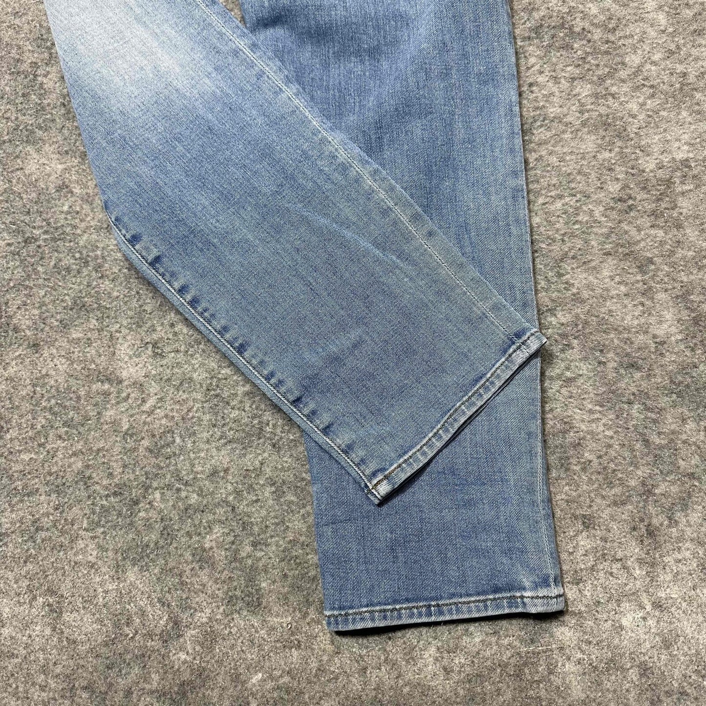 NEW 7 For All Mankind Women's Skinny Belted Jeans Size 32 Blue Light Wash
