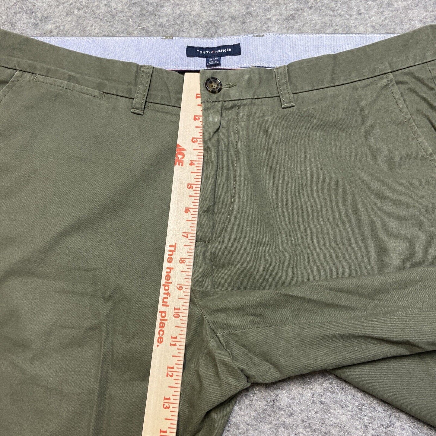 Tommy Hilfiger Chino Pants Men's Size 36x30 Green Pants