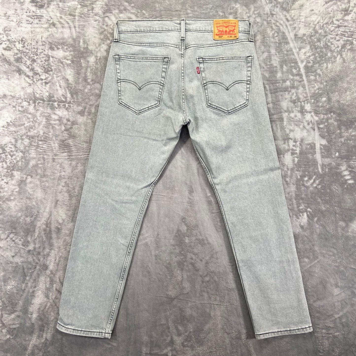 Levi's 502 Tapered Jeans Men's 32x30 Gray Light Wash Denim Casual