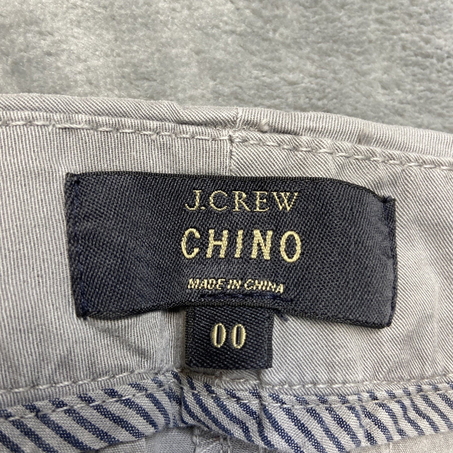 J. Crew Low Rise Chino Shorts Women's Size 00 Gray Classic Khaki