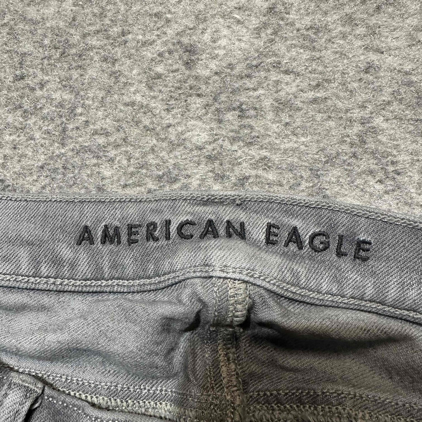 American Eagle 90s Women's Distressed Straight Jeans Size 0R Grey Denim