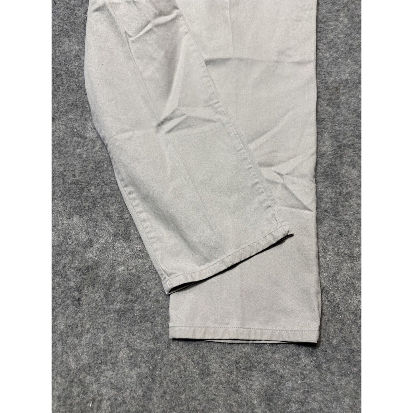Timber Creek By Wrangler 69901PT Men's Straight Pleated Chino Pants Size 33x30
