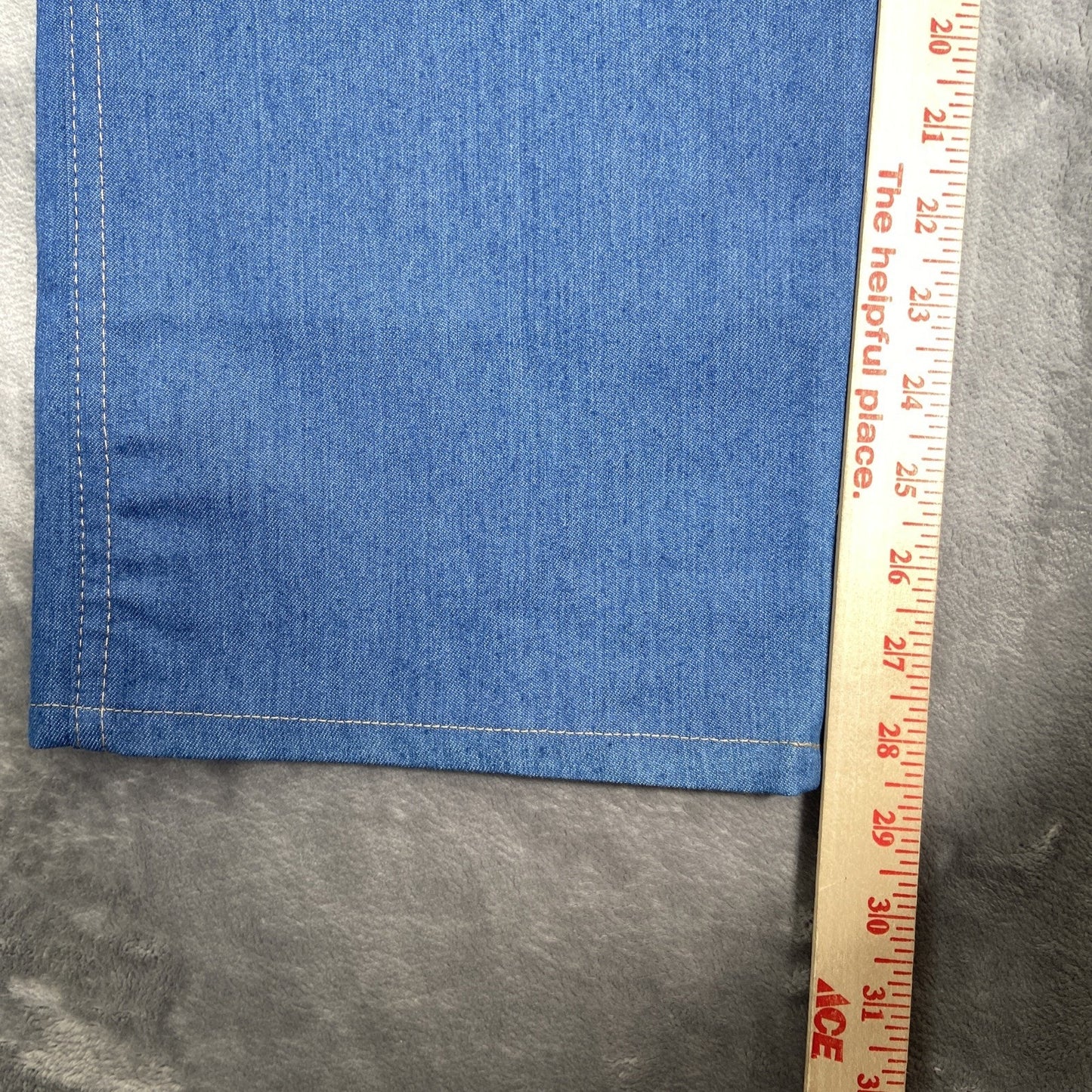 New Wrangler Rugged Wear Straight Jeans Men's Size 40x32 Blue Denim
