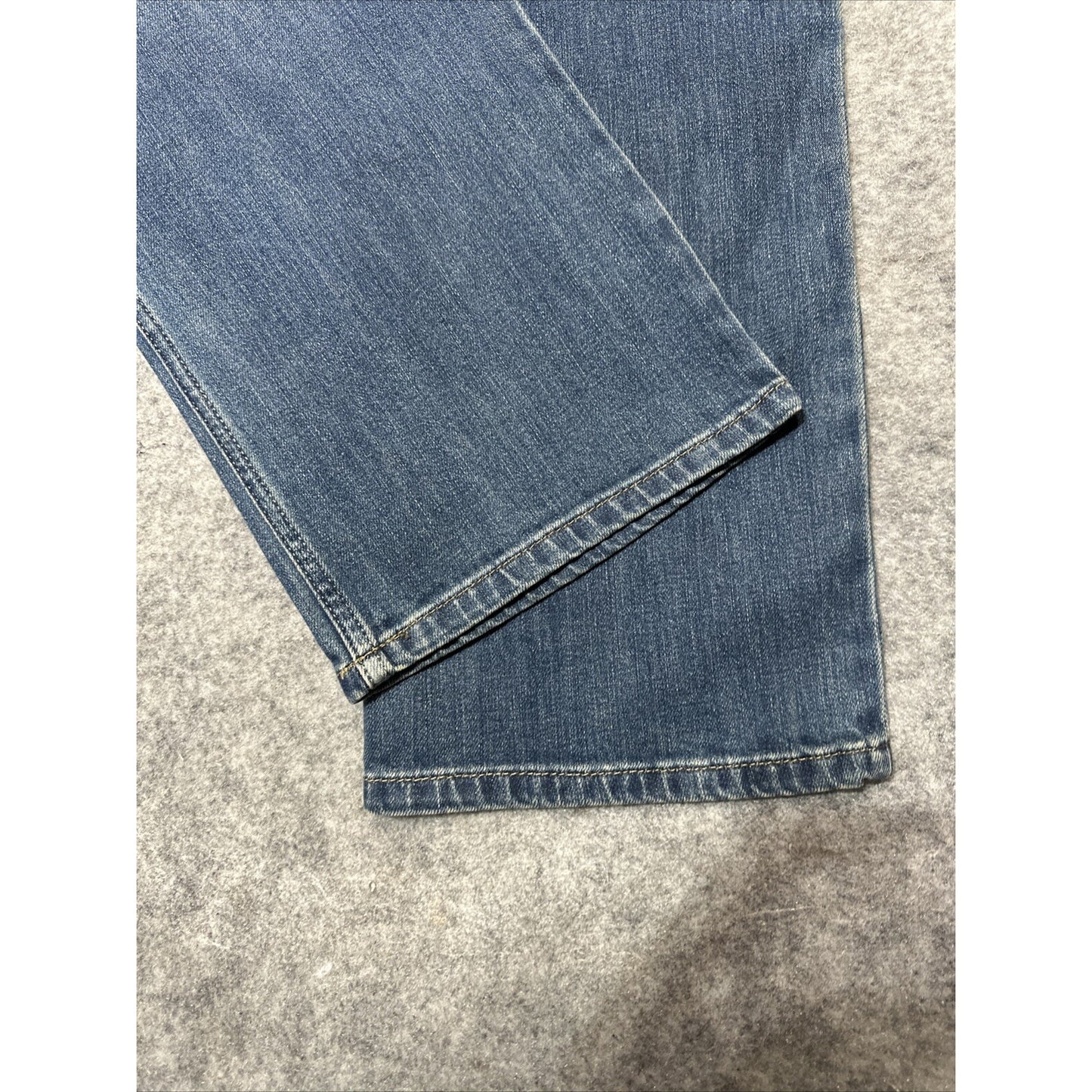 Carhartt Women's Rugged Flex Original Fit Straight Leg Jeans Size 16S Blue Denim