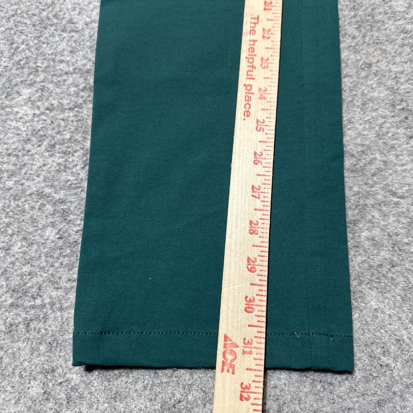 New Vineyard Vines OTG On The Go Pant Men's Size 30x32 Dark Green Chinos