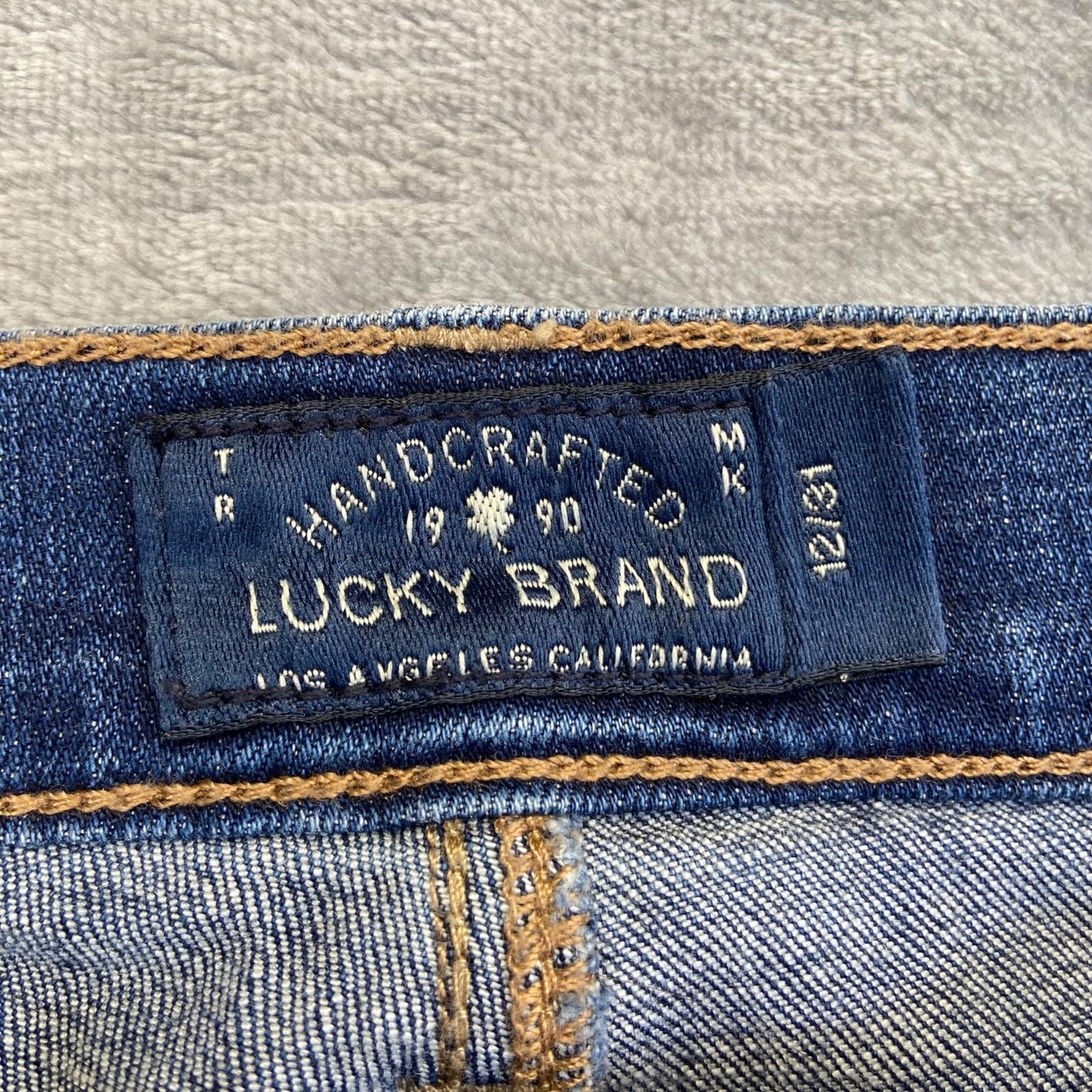Lucky Brand Women's Sweet Crop Jeans Size 12/31 Blue Medium Wash