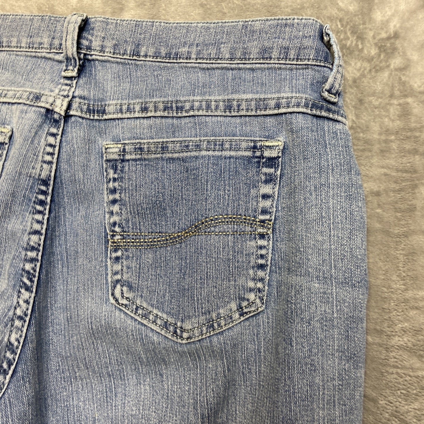 Riders By Lee Classic Fit Straight Jeans Womens Sz 12P Petite Light Blue Denim