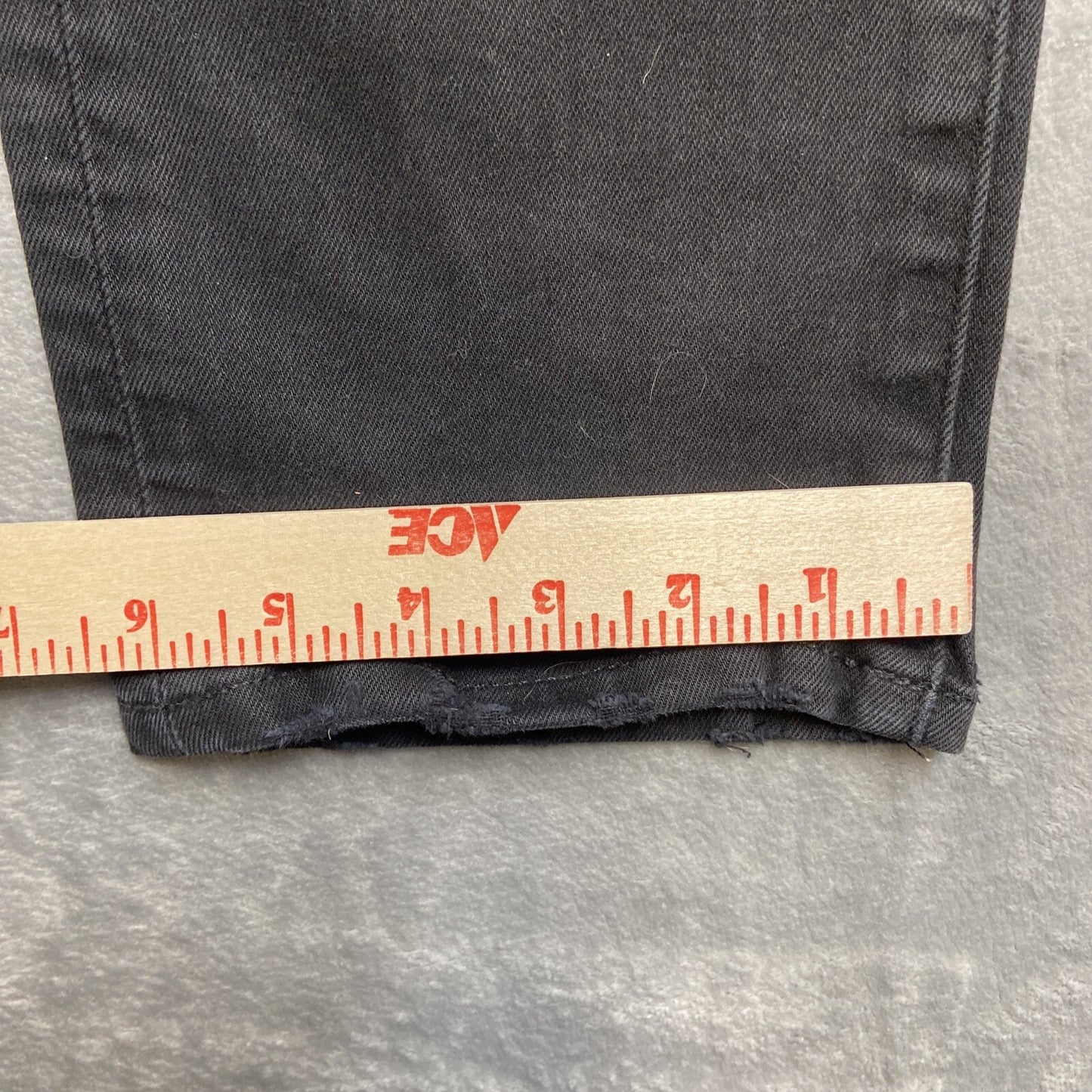 American Eagle Airflex+ Distressed Slim Jeans Men’s size 32x34 Black Denim