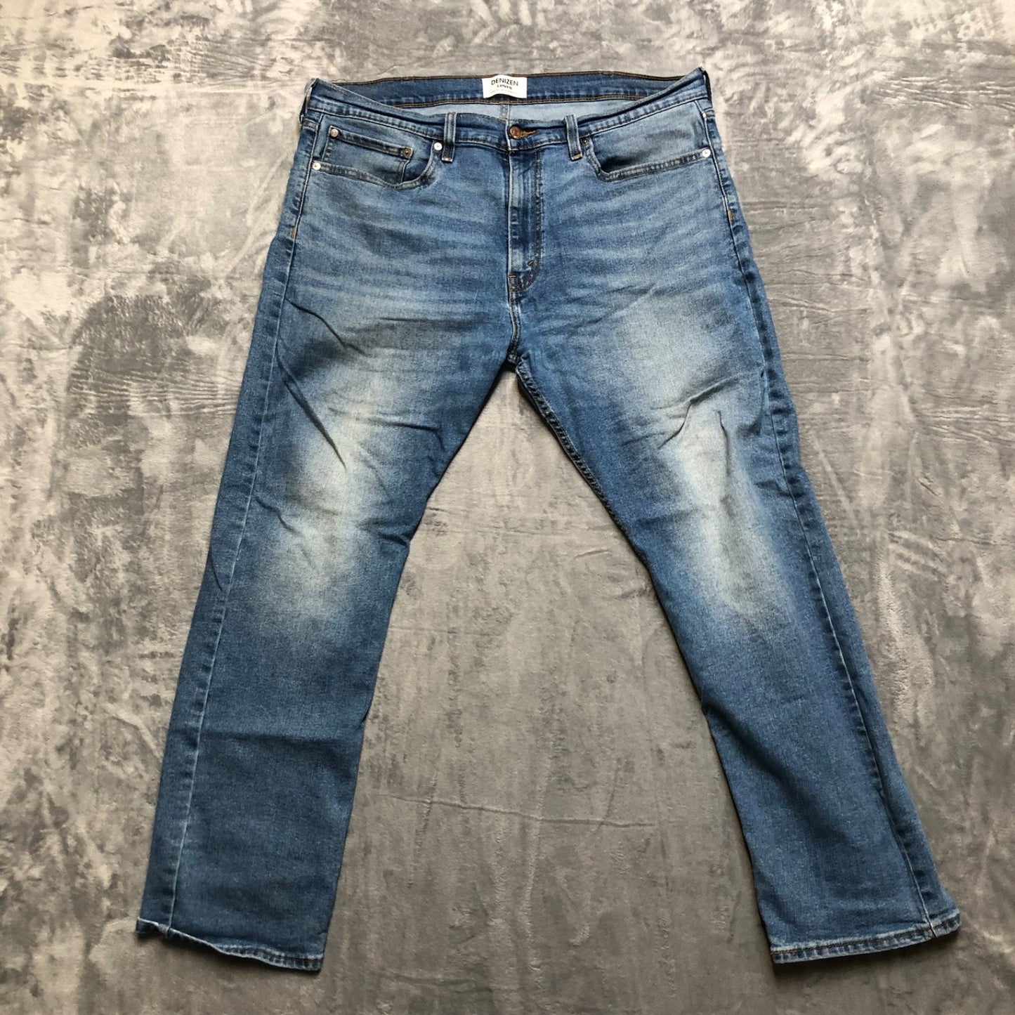 Wholesale Lot of 3 Levi's Slim Work Jeans Men's Size 38x30 Blue Denim