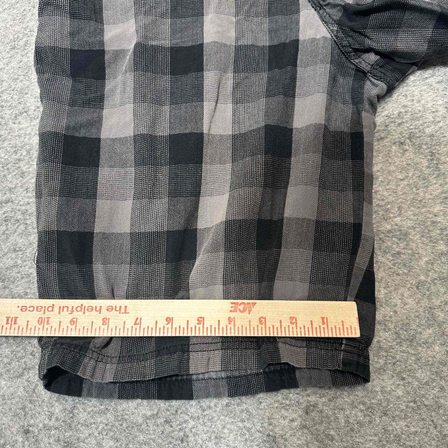 Op Ocean Pacific Men's Button Zip Closure Plaid Shorts Size 32 Black Gray Dark