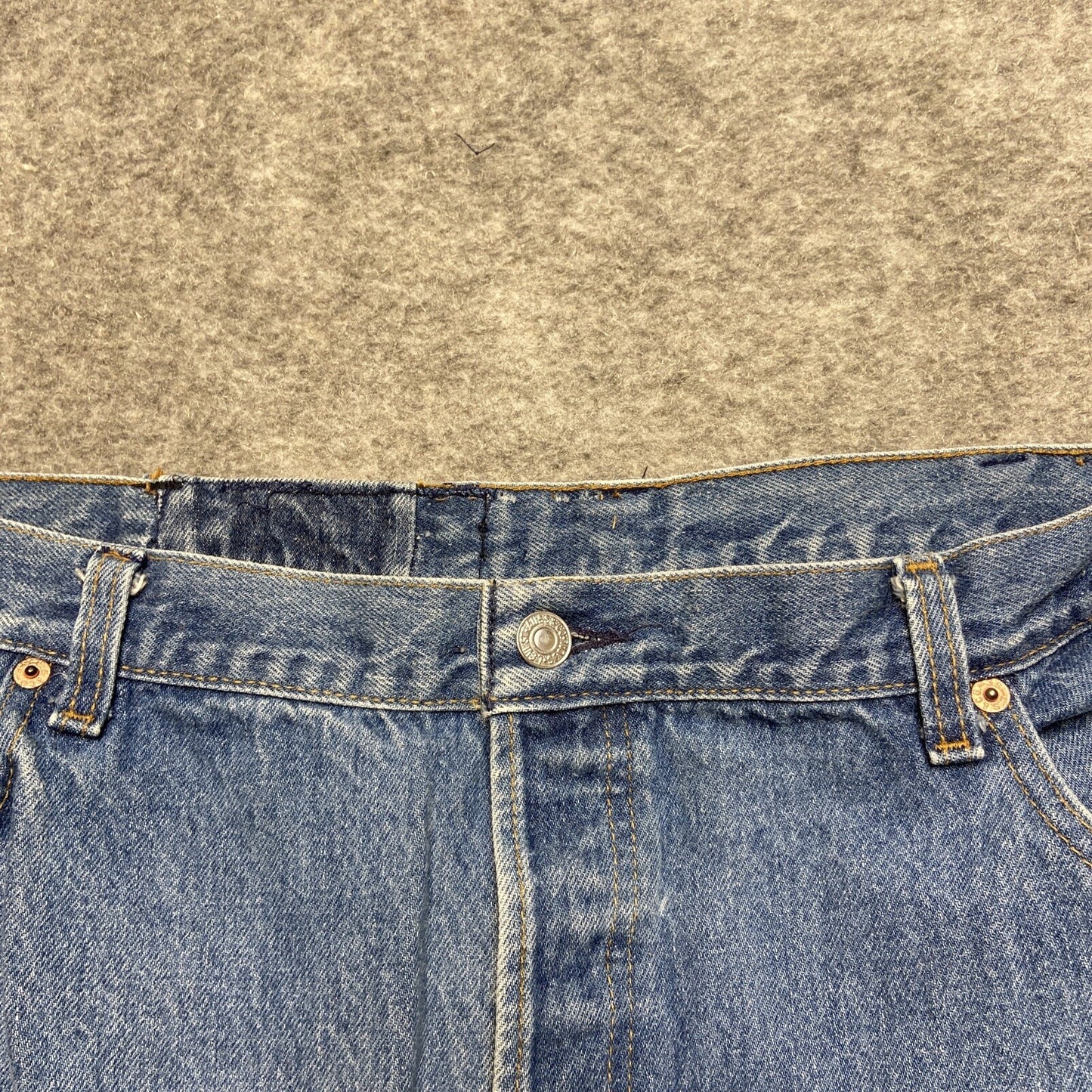 Levi's Strauss Signature Cropped Jeans Men Size 46x32 Blue Denim