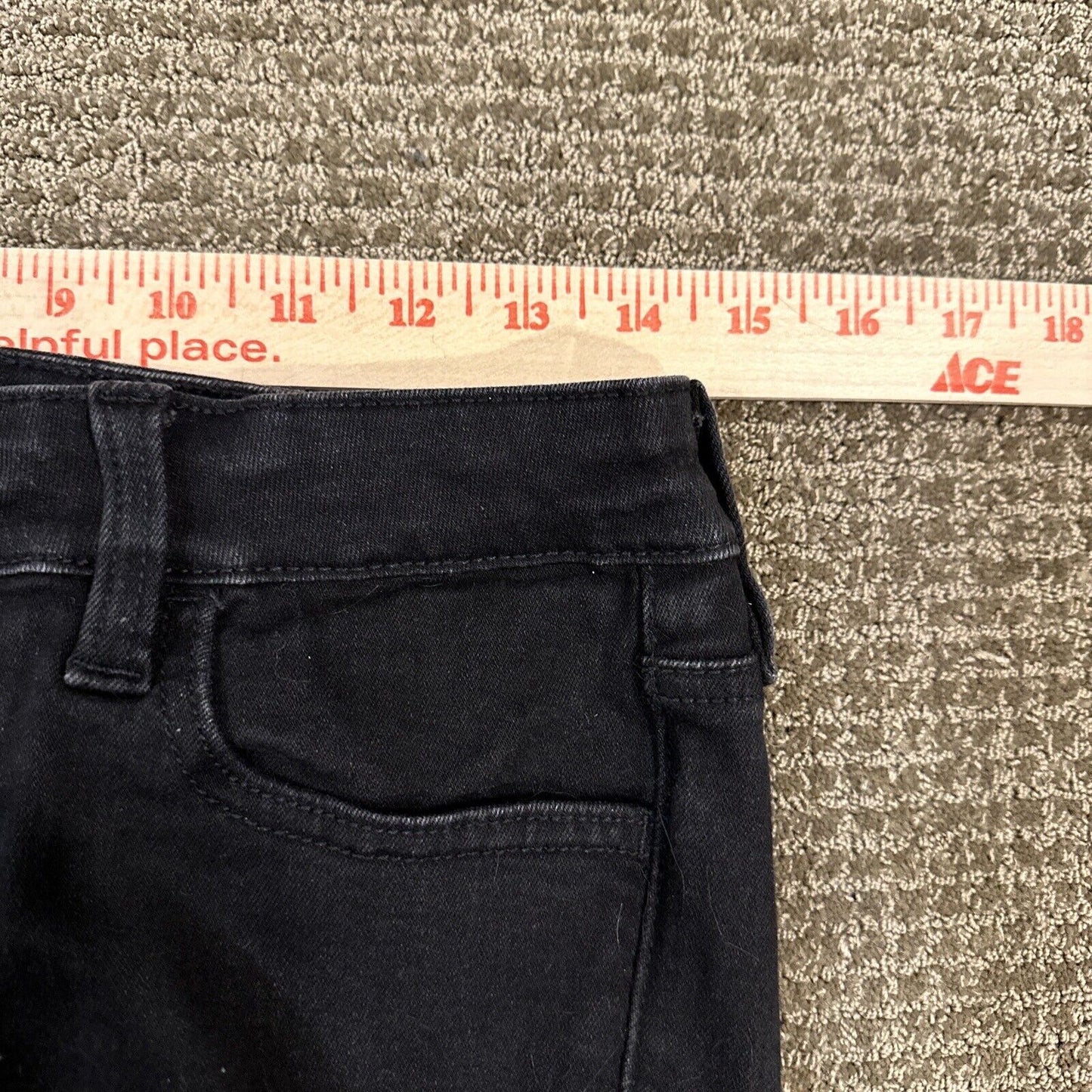 American Eagle Jeans Women's Size 4R Mid Rise Next Level Stretch Black Jeans