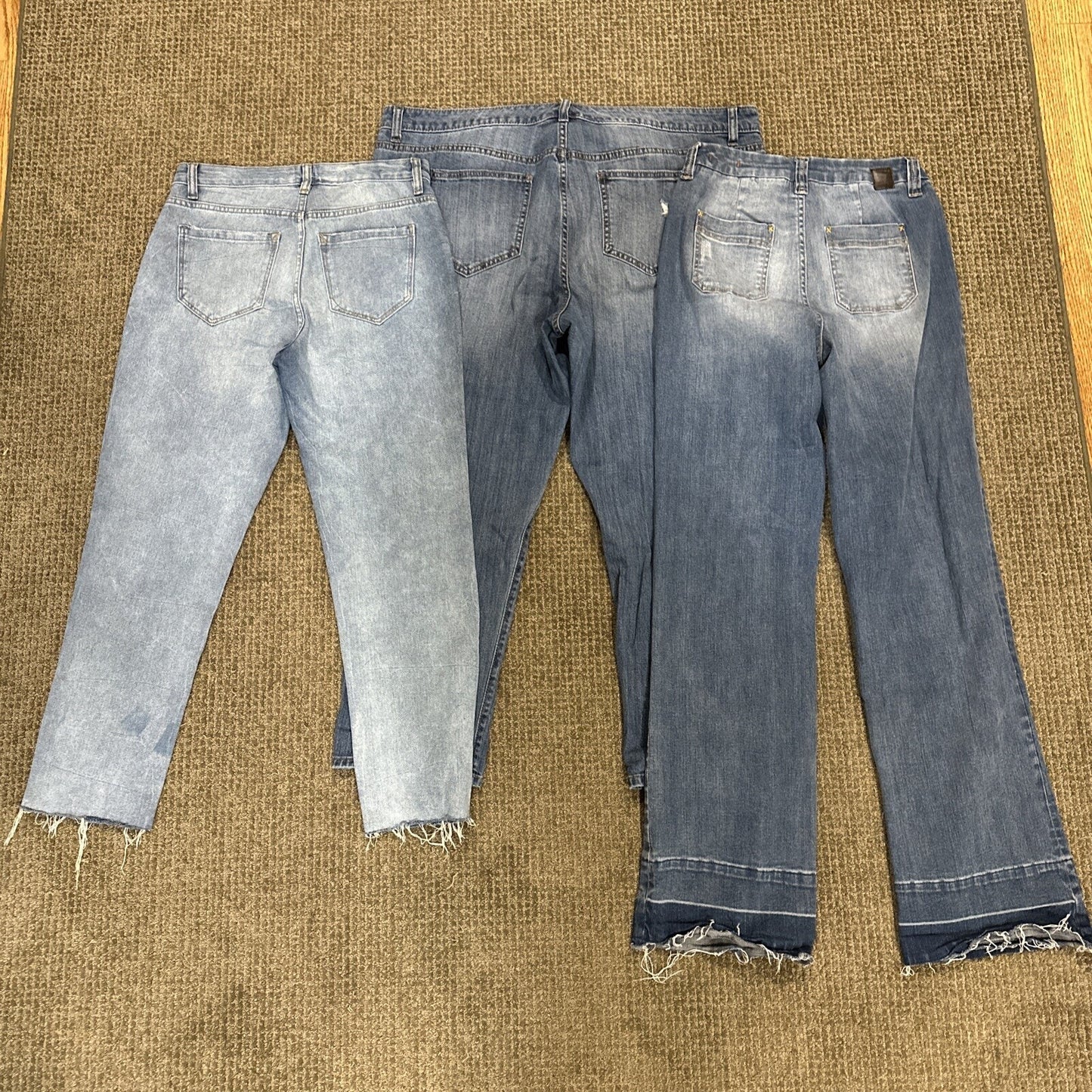 Wholesale Lot of 3 Mixed Brands Grade A Women's Jeans