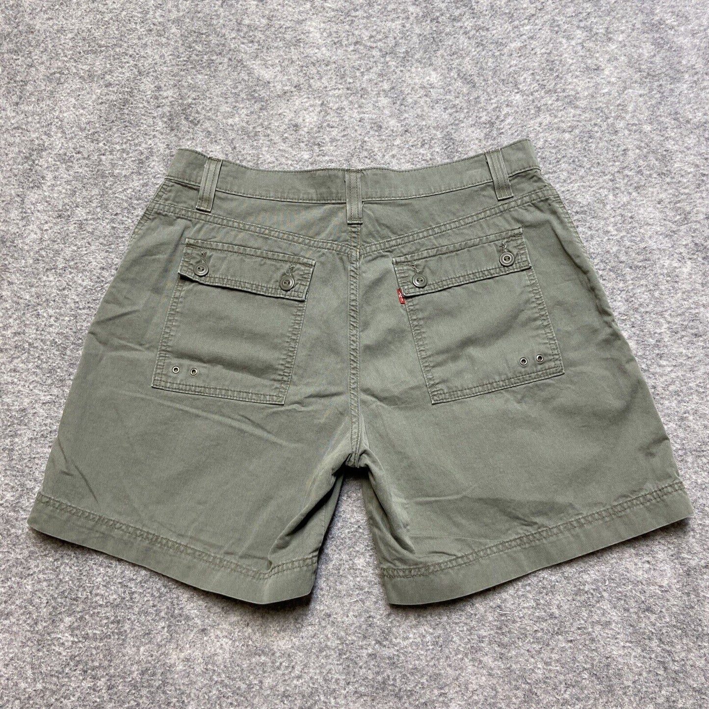 Levi's Classic Fit Shorts Women's Size 16 Mis Green Shorts Summer