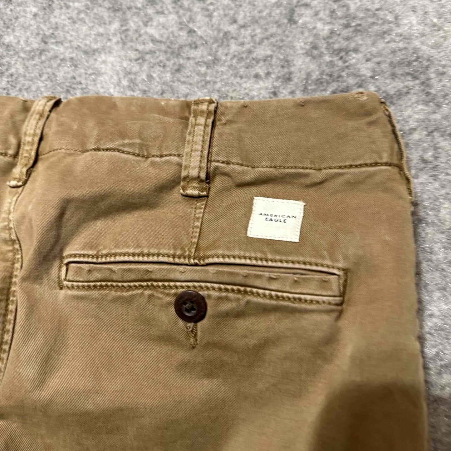 American Eagle Men's Chino Pants Size 29x32 Beige Medium Wash