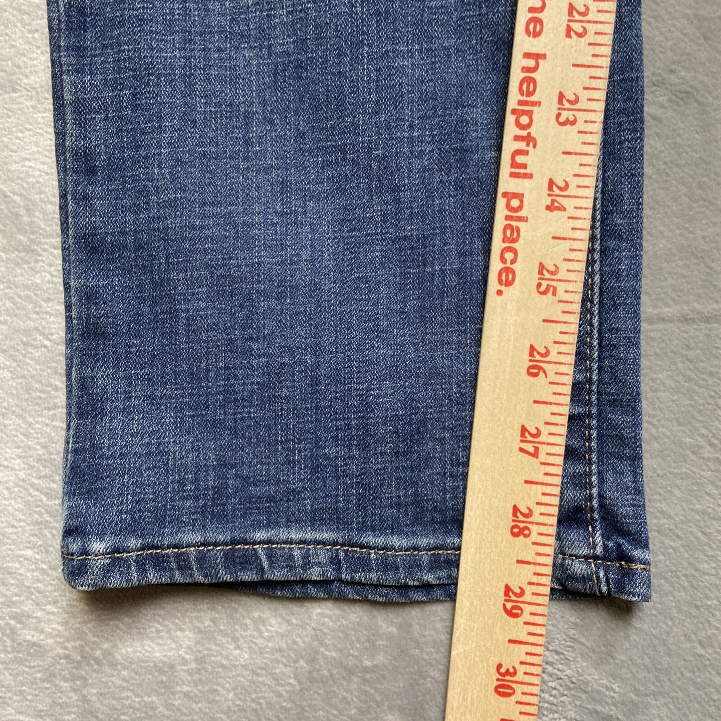 Levi’s Slimming Straight Jeans Men’s Size 30x30 Blue Denim