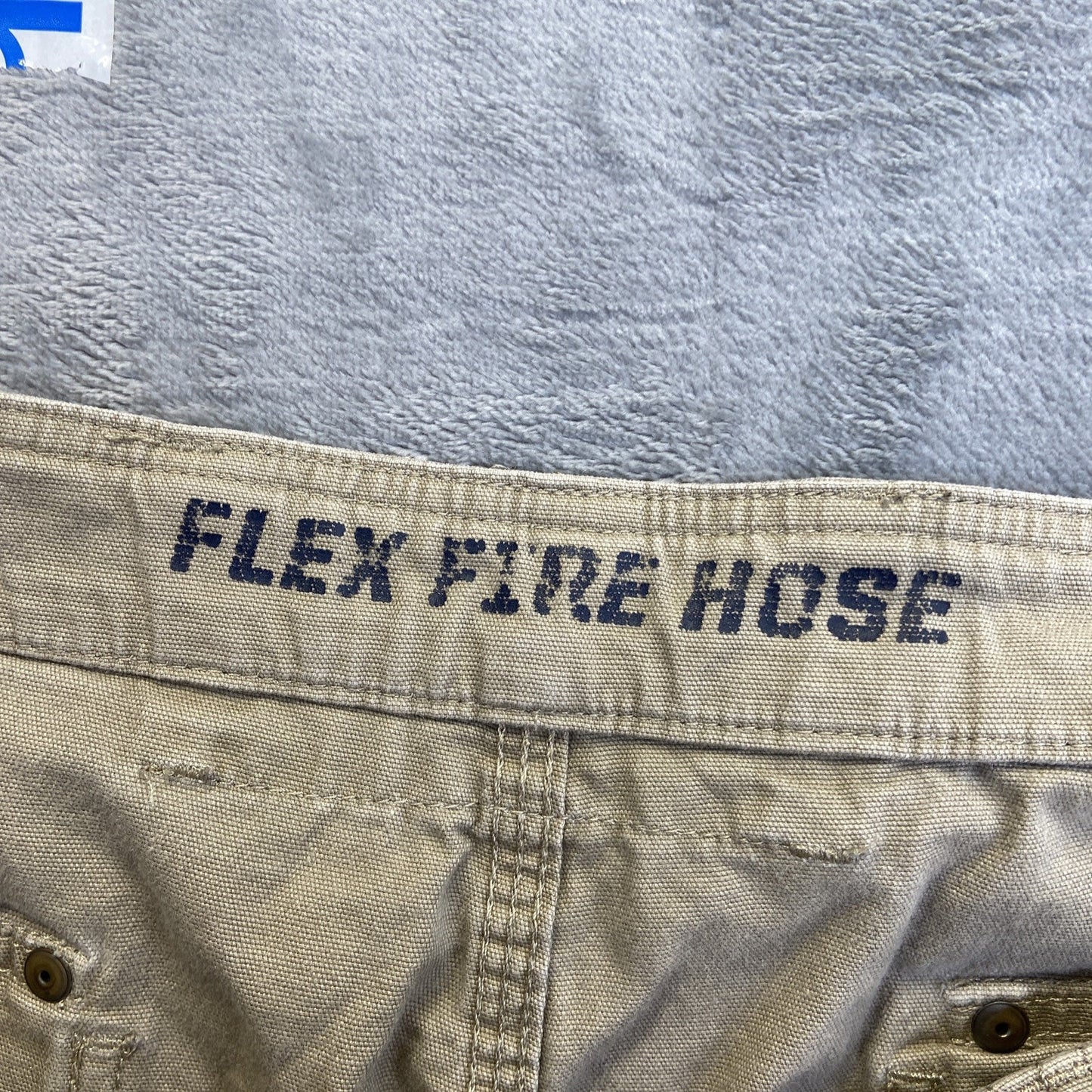 Duluth Trading Flex Fire Hose Cargo Shorts Men's Size 44 Beige Brown Shorts