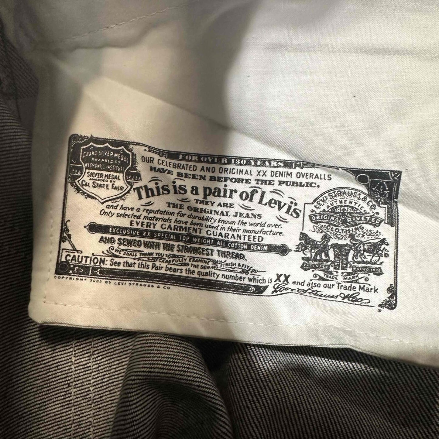 New Vintage Levis 501XX Shrink To Fit Men's Straight Jeans Size 48x32 Blue Dark