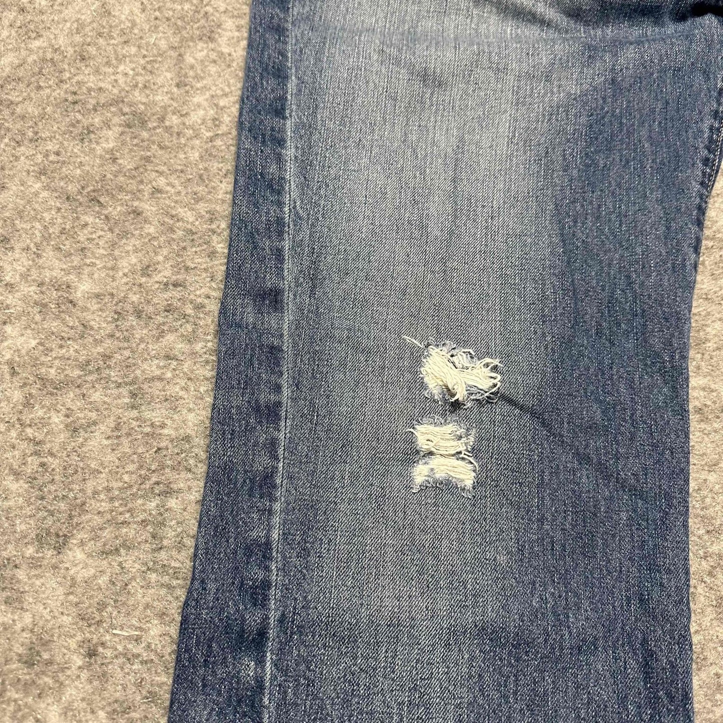 Polo Ralph Lauren Men's Distressed Straight Jeans Size 36x32 Blue Light Wash Denim
