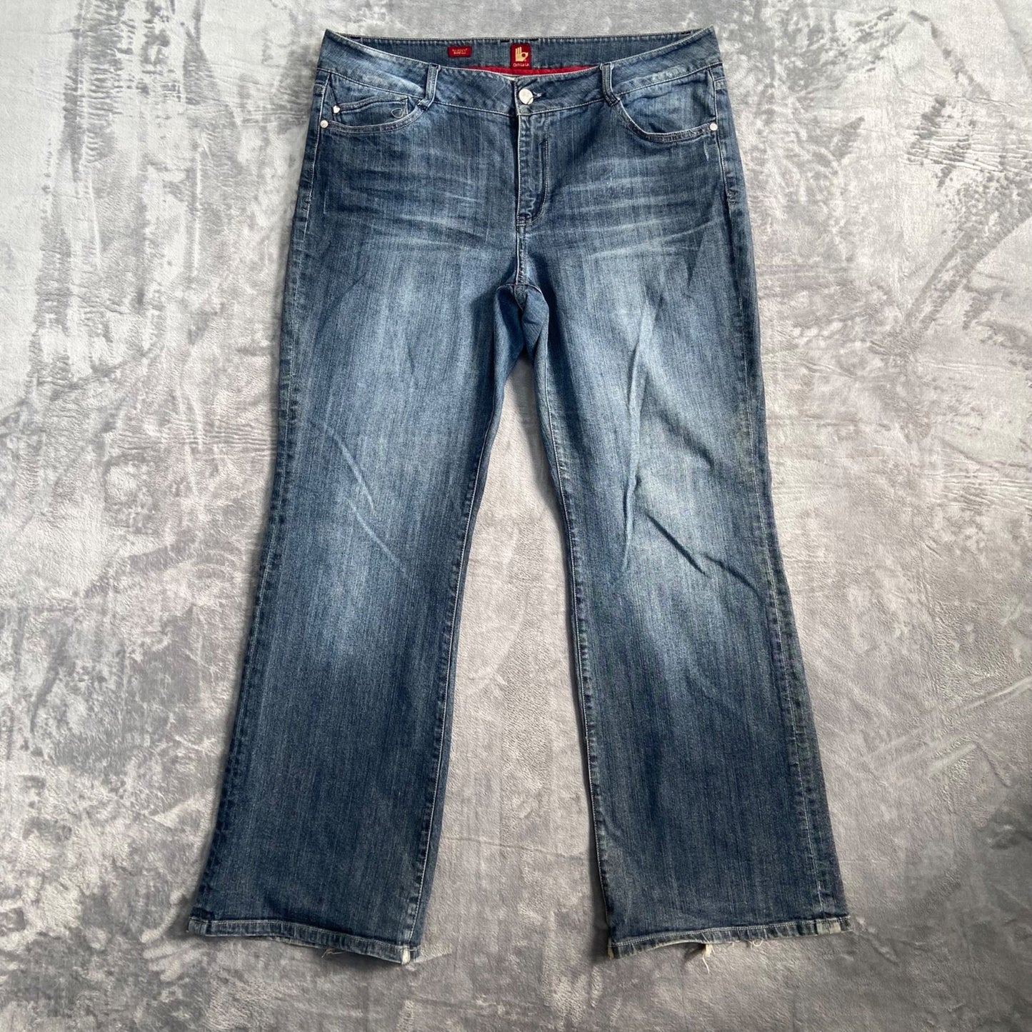 Vintage Sasson Ooh La La Bootcut Jeans Women's Size 18 Blue Denim Embroidered