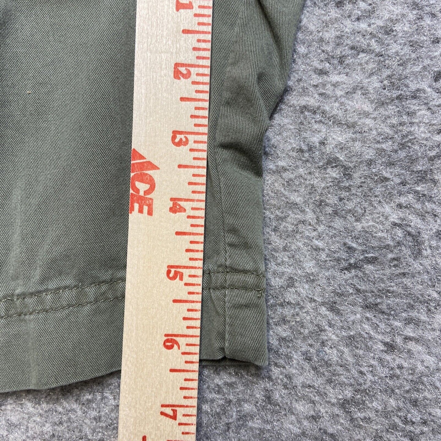 Levi's Classic Fit Shorts Women's Size 16 Mis Green Shorts Summer