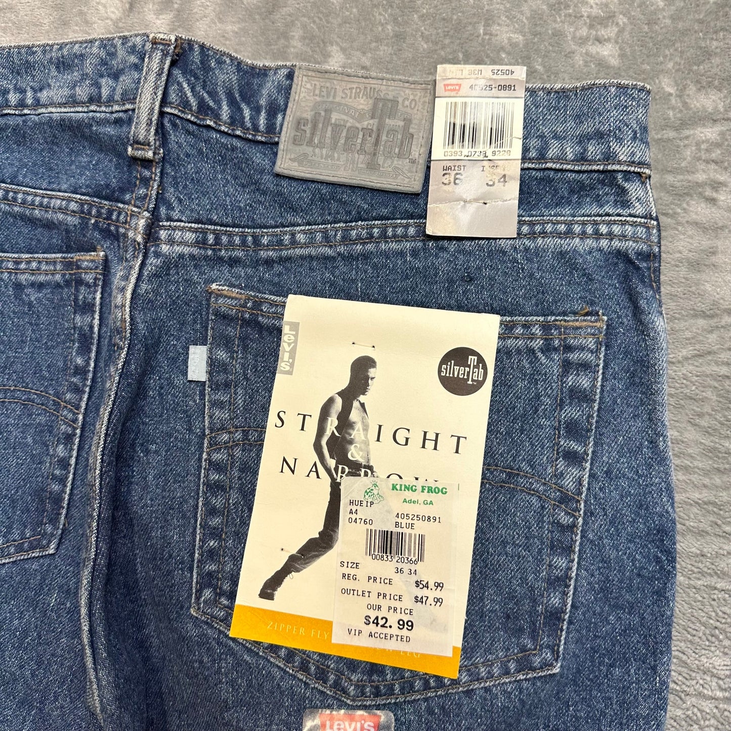 Levi's Straight Jeans Men's Sz 36x34 Blue Denim