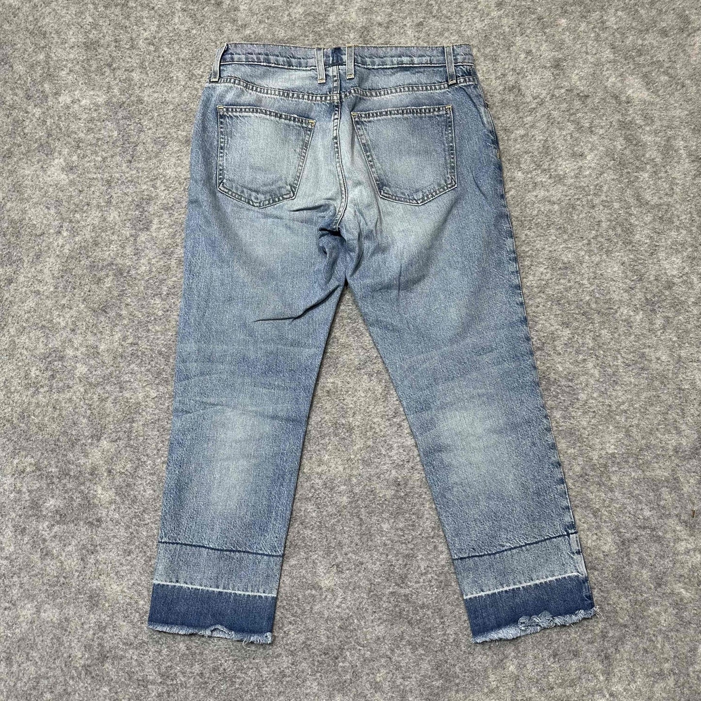 Current/Elliott Women's Cropped Frayed Hem Jeans Size 12/31 Blue