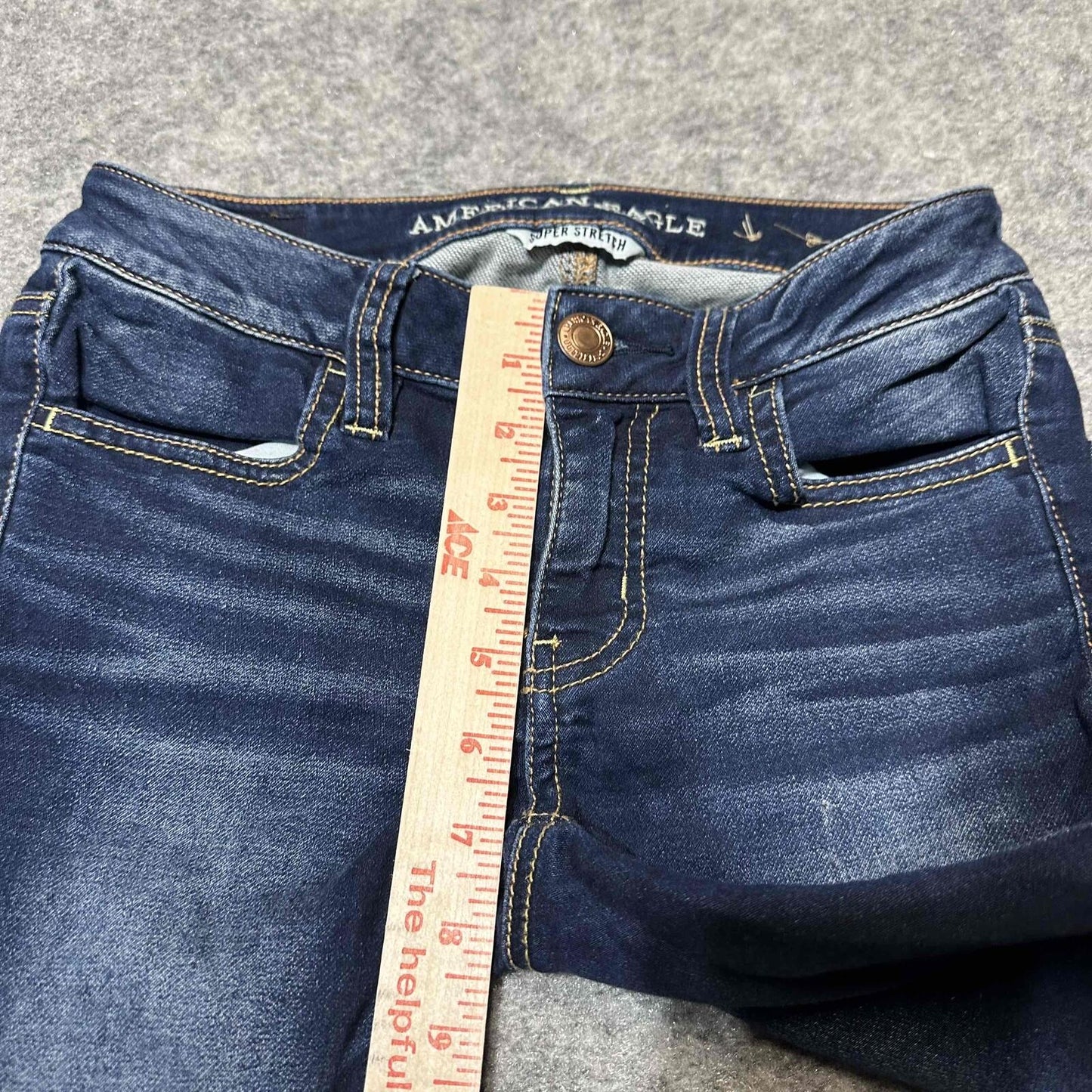 American Eagle Women's Super Stretch Crop Jeans Jegging Size 00 Regular Blue