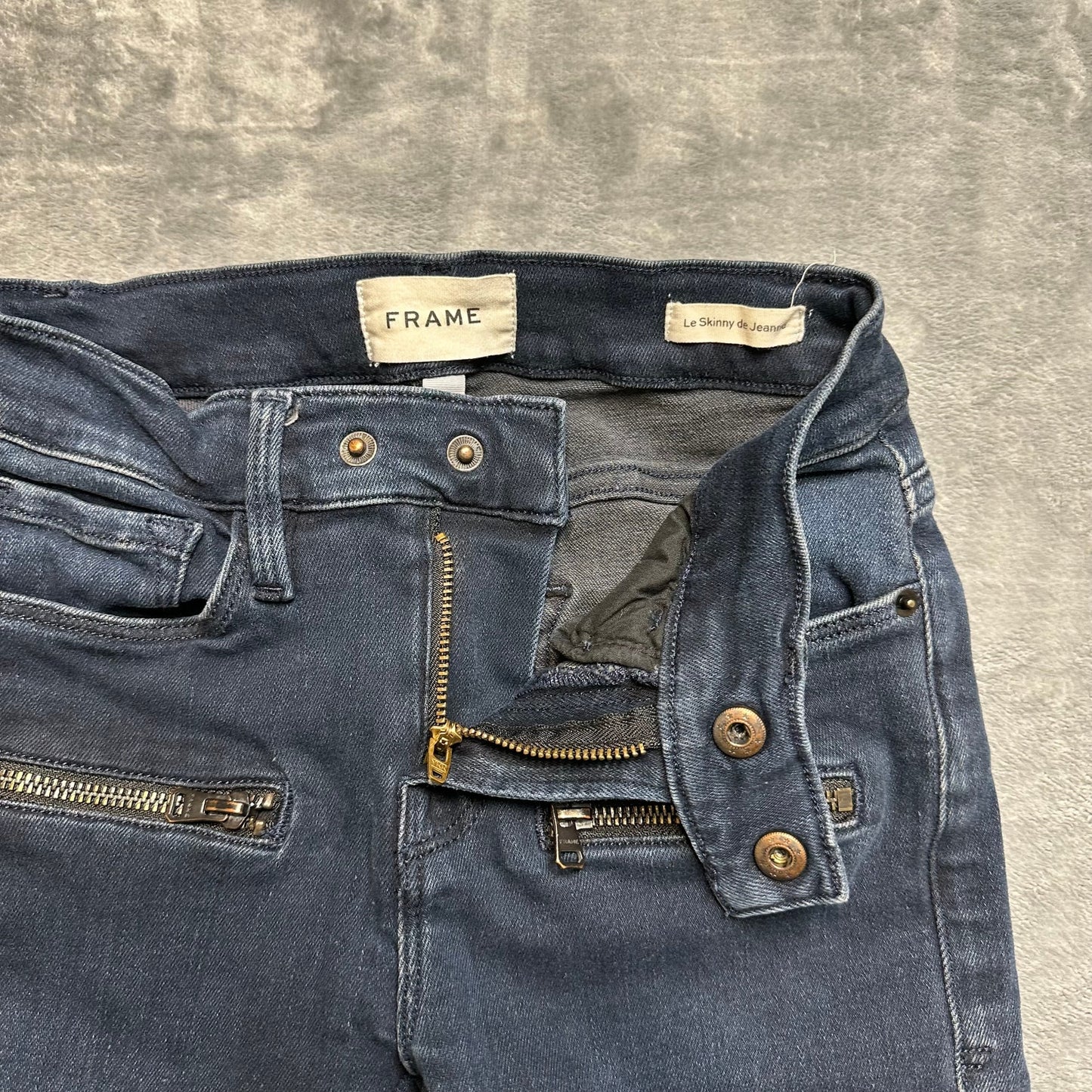 FRAME Le Skinny de Jeanne Moto Jeans Women’s Size 23 Dark Blue Denim