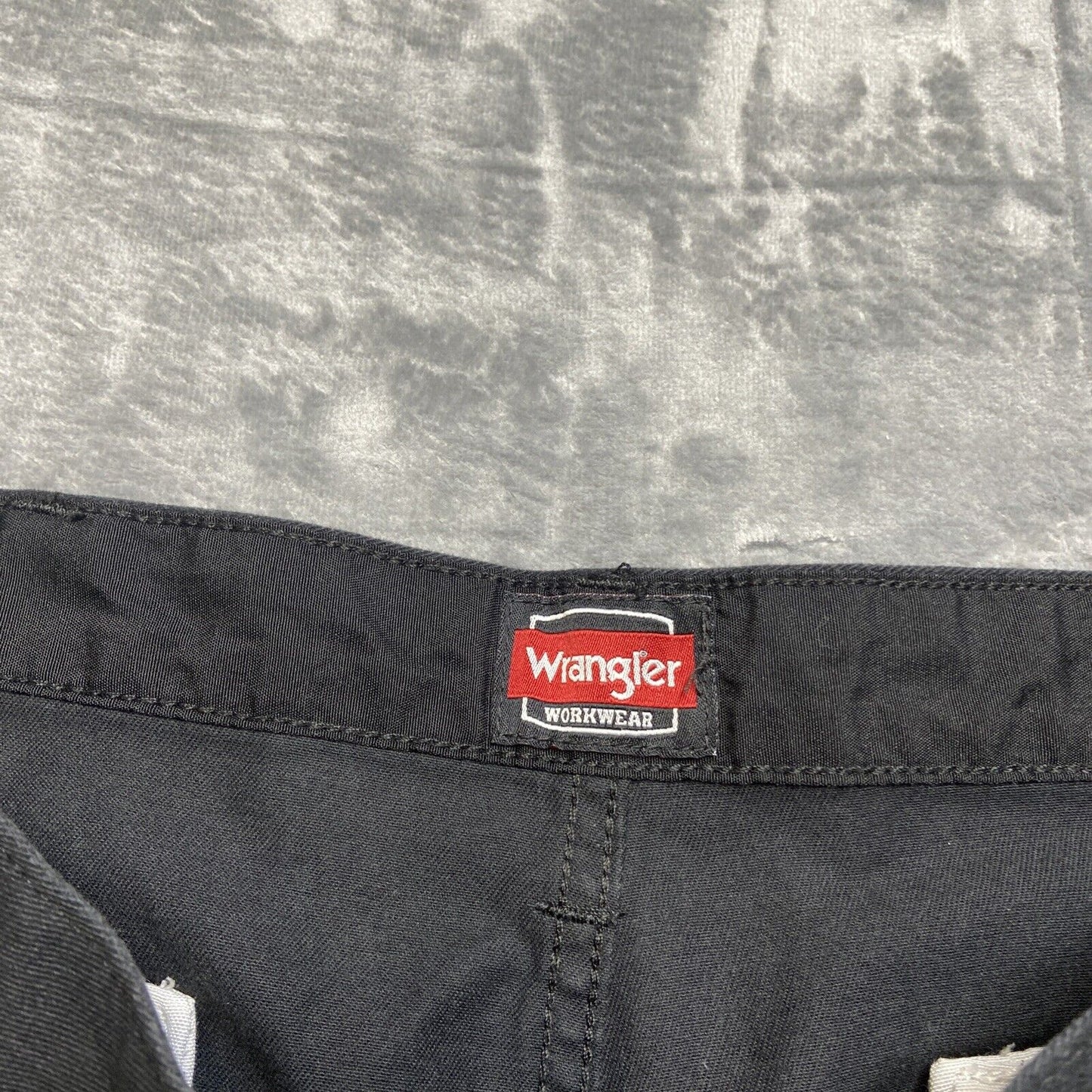 Wrangler Workwear Relaxed Fit Work Pants Men’s Size 36x30 Black