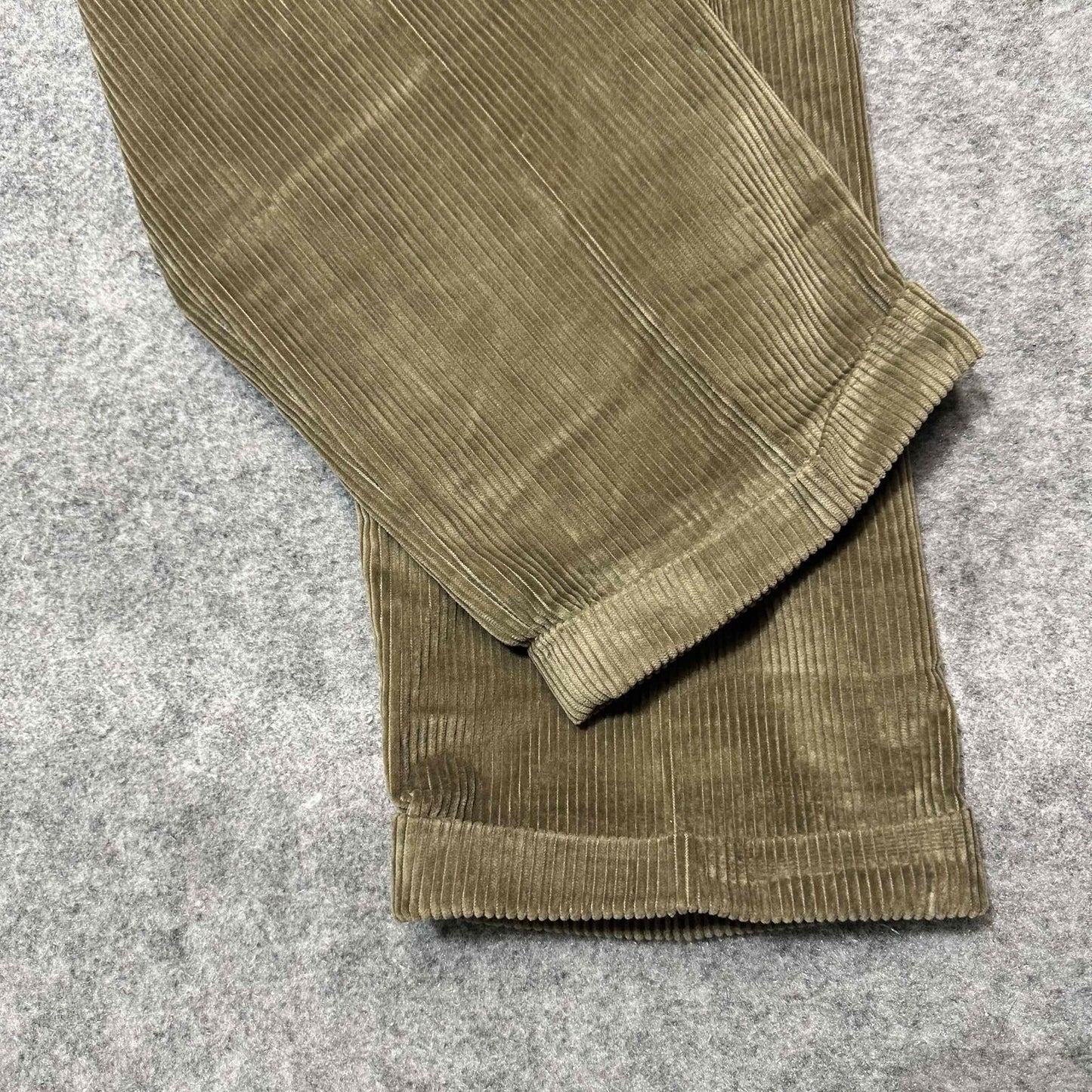 Brooks Brothers Men's Corduroy Pleated Cuffed Dress Pants Size 38 Long Brown