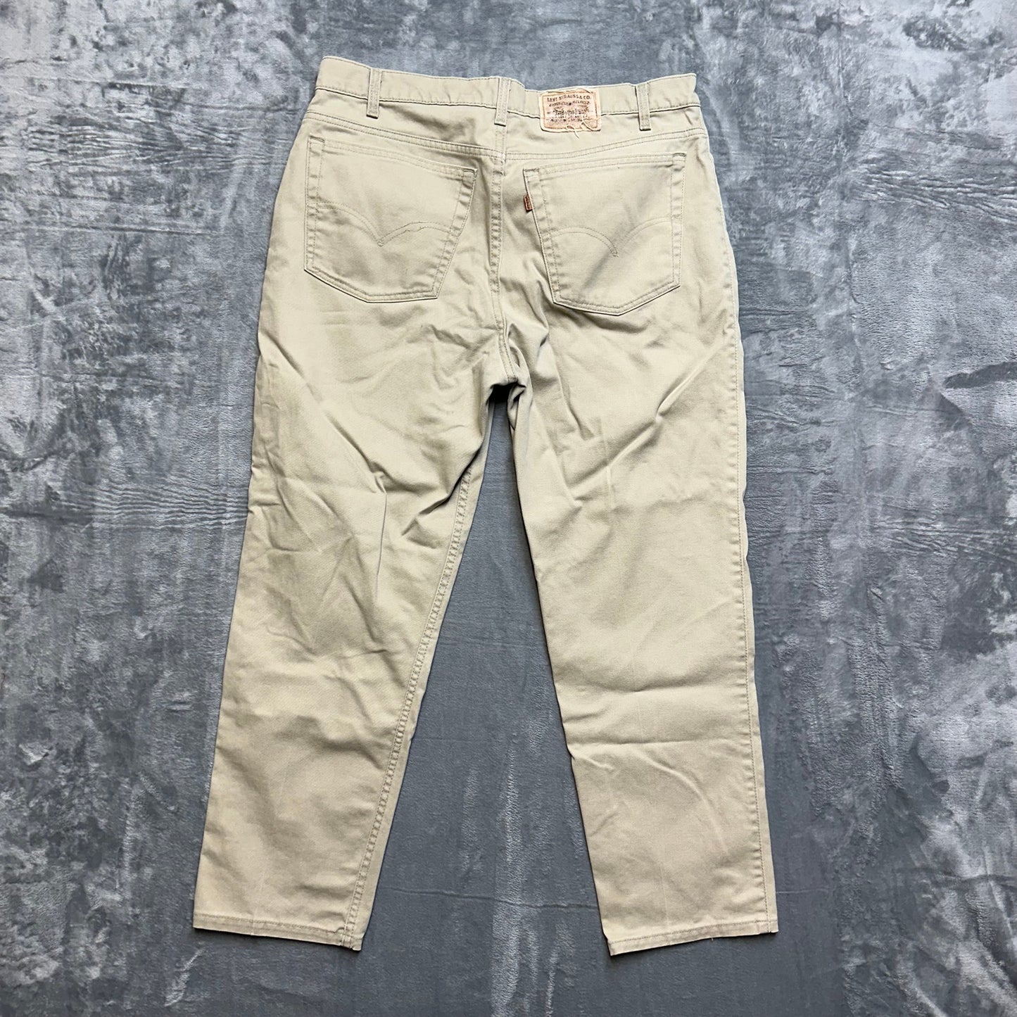 Vintage Signature Levi’s 540 Relaxed Fit Jeans Men’s Size 38x30 Beige