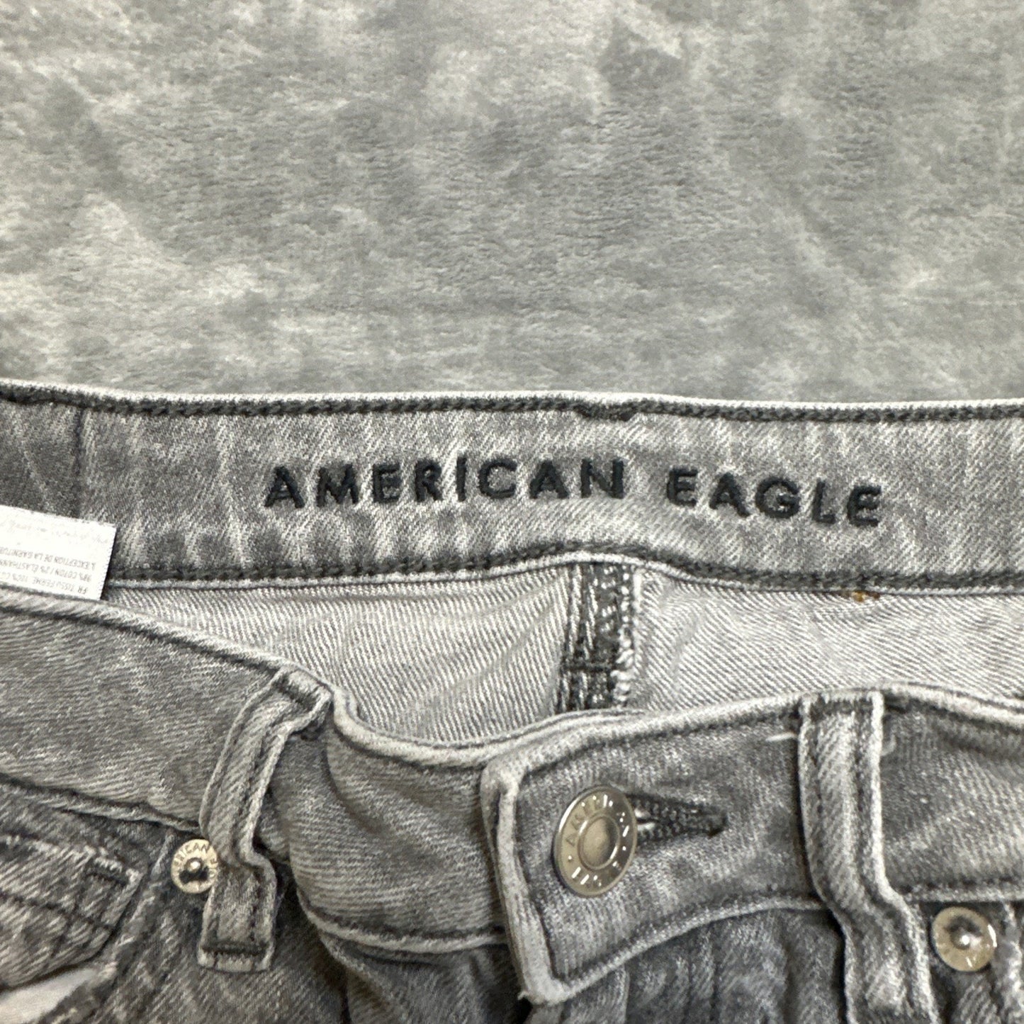 American Eagle Distressed Mom Jeans Women's Size 2R Gray Denim