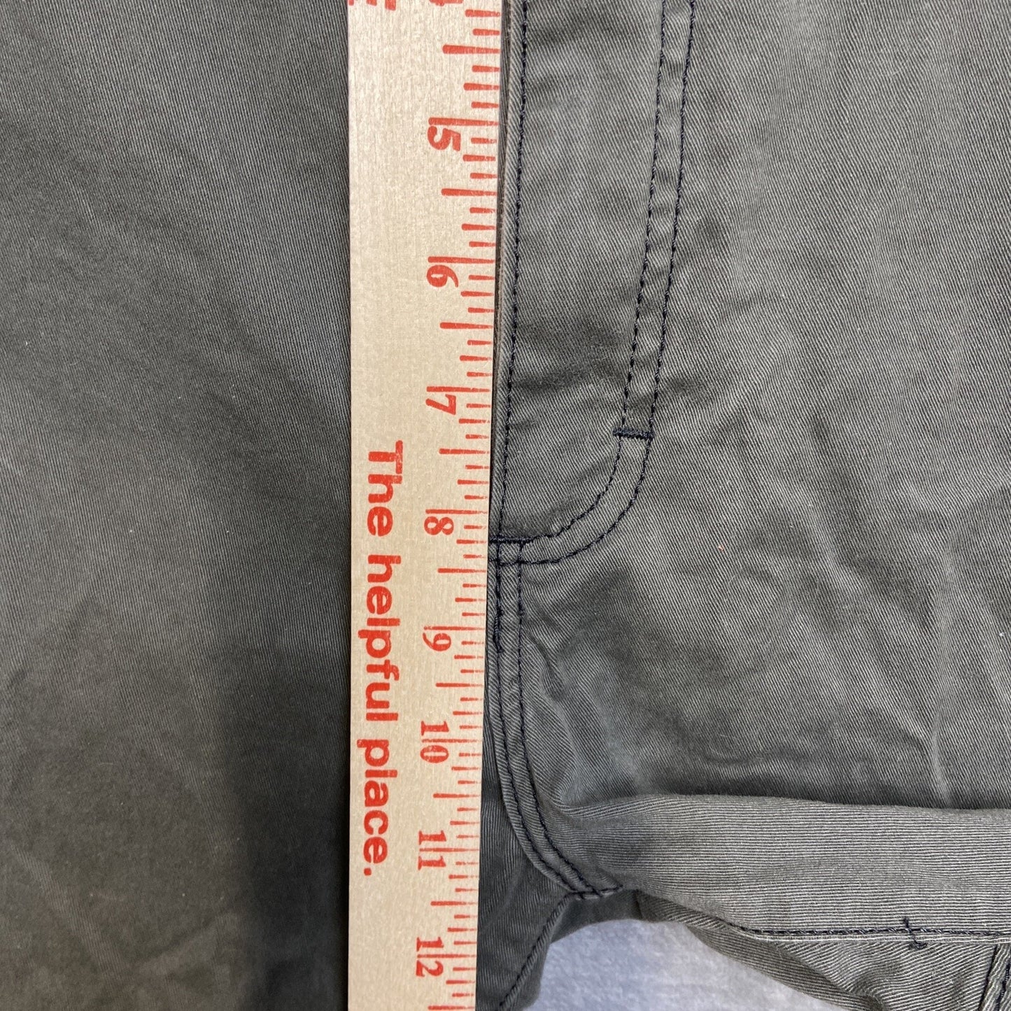 Lee Extreme Motion Skinny Pants Men’s Size 42x30 Gray Pants