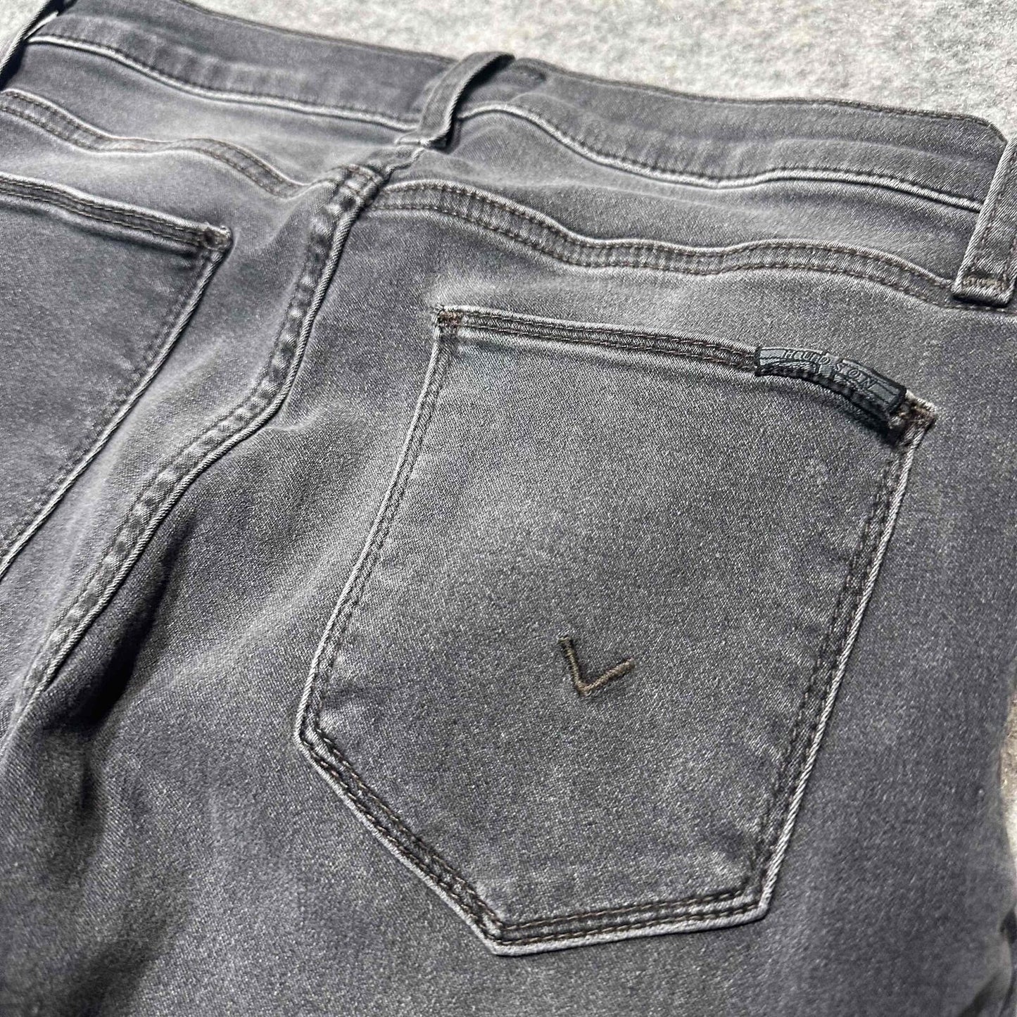 Hudson Natalie Midrise Super Skinny Women's Ankle Jeans Size 26 Black Dark Wash