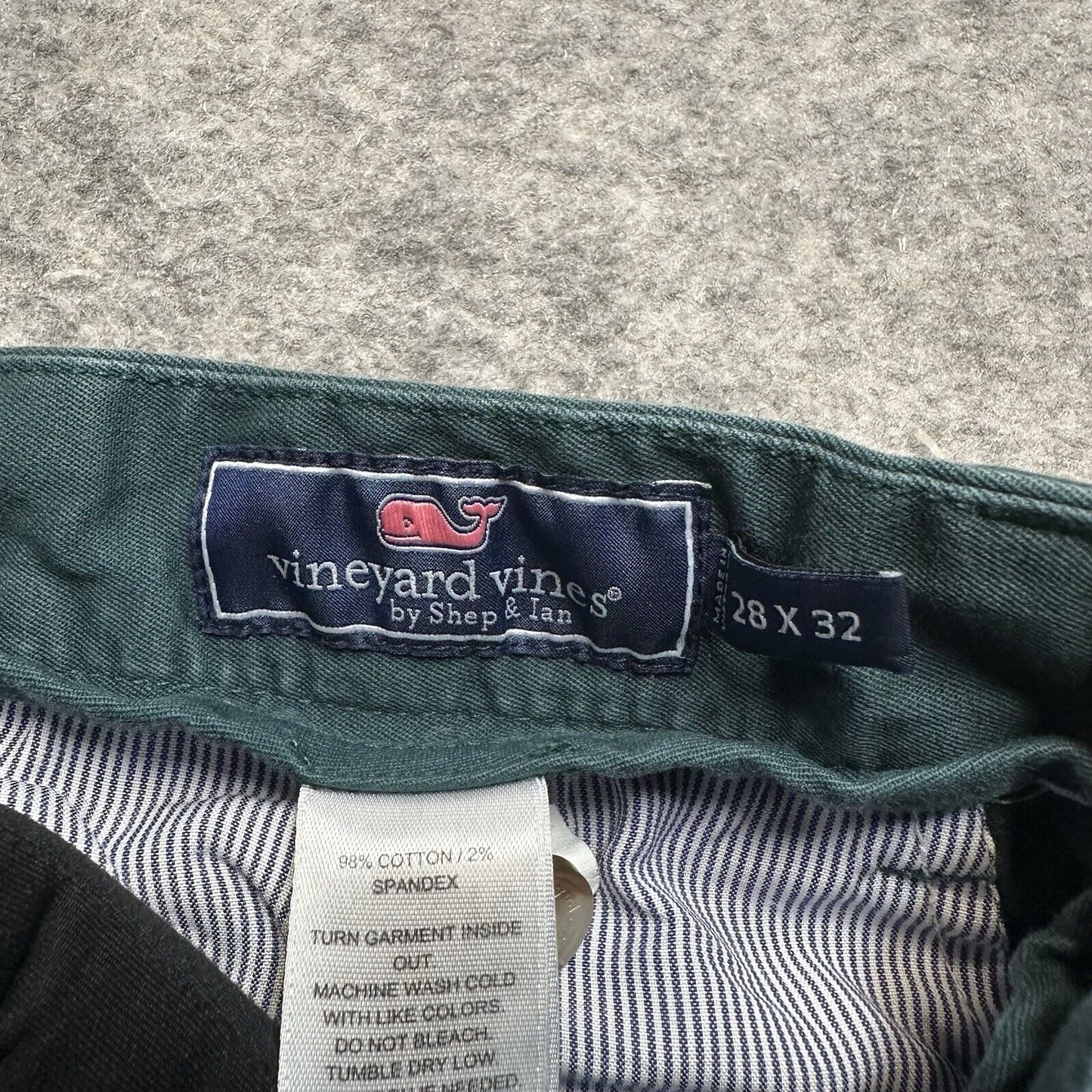 Vineyard Vines Breaker Pant Men's Size 28x32 Green Chino Pants