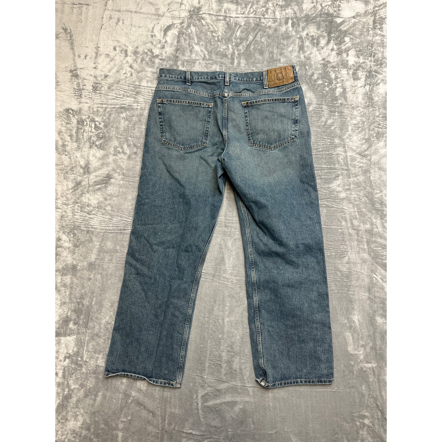 Eddie Bauer Straight Jeans Men's Size 38x32 Blue Denim