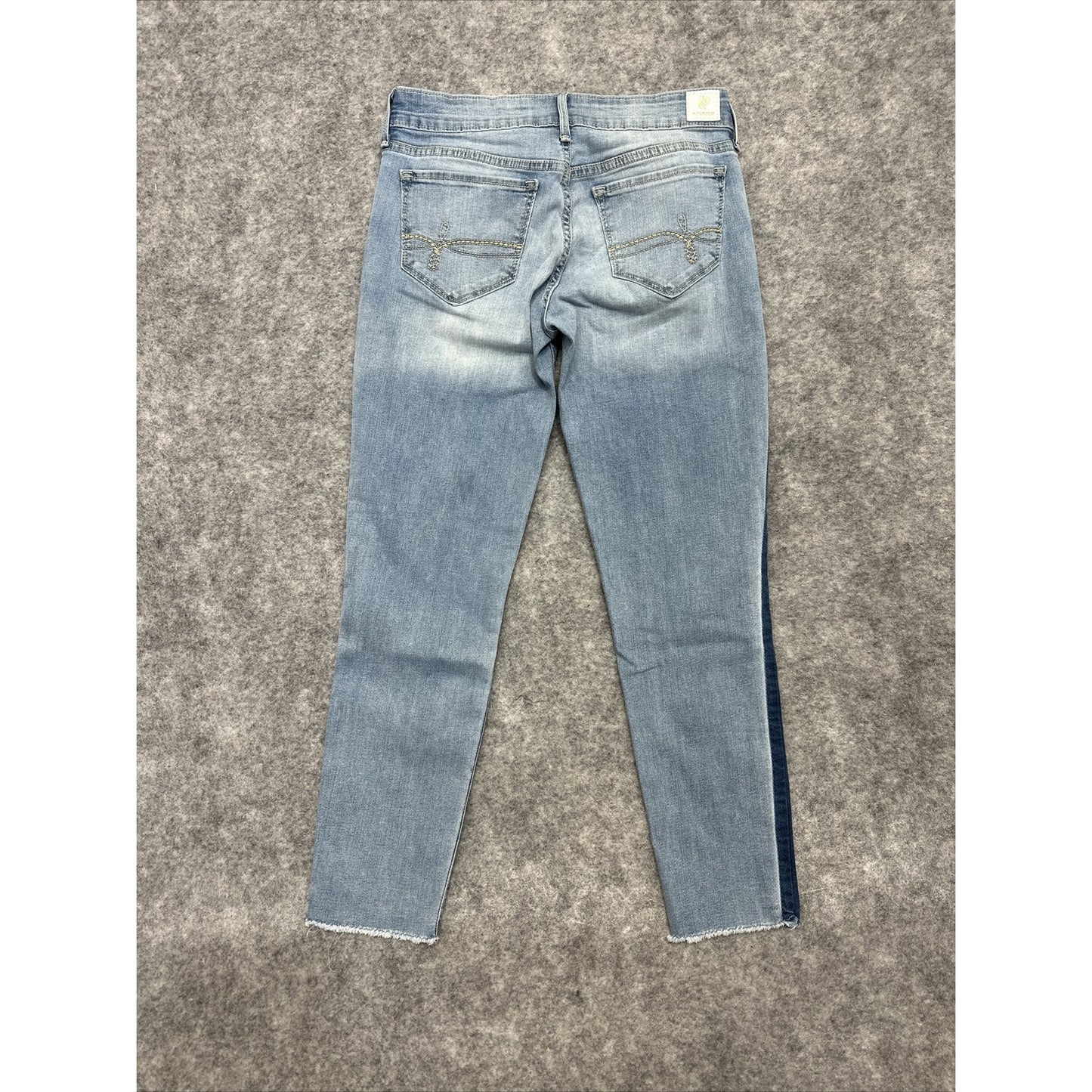 DENIZEN from Levi's Boyfriend Women's Jeans Size 1 Blue Light Wash Denim