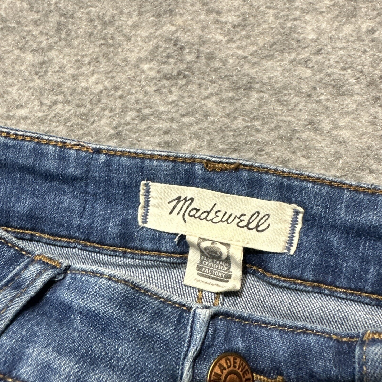 Madewell Distressed Curvy High Rise Skinny Crop Jeans Women's Size 25 P Blue