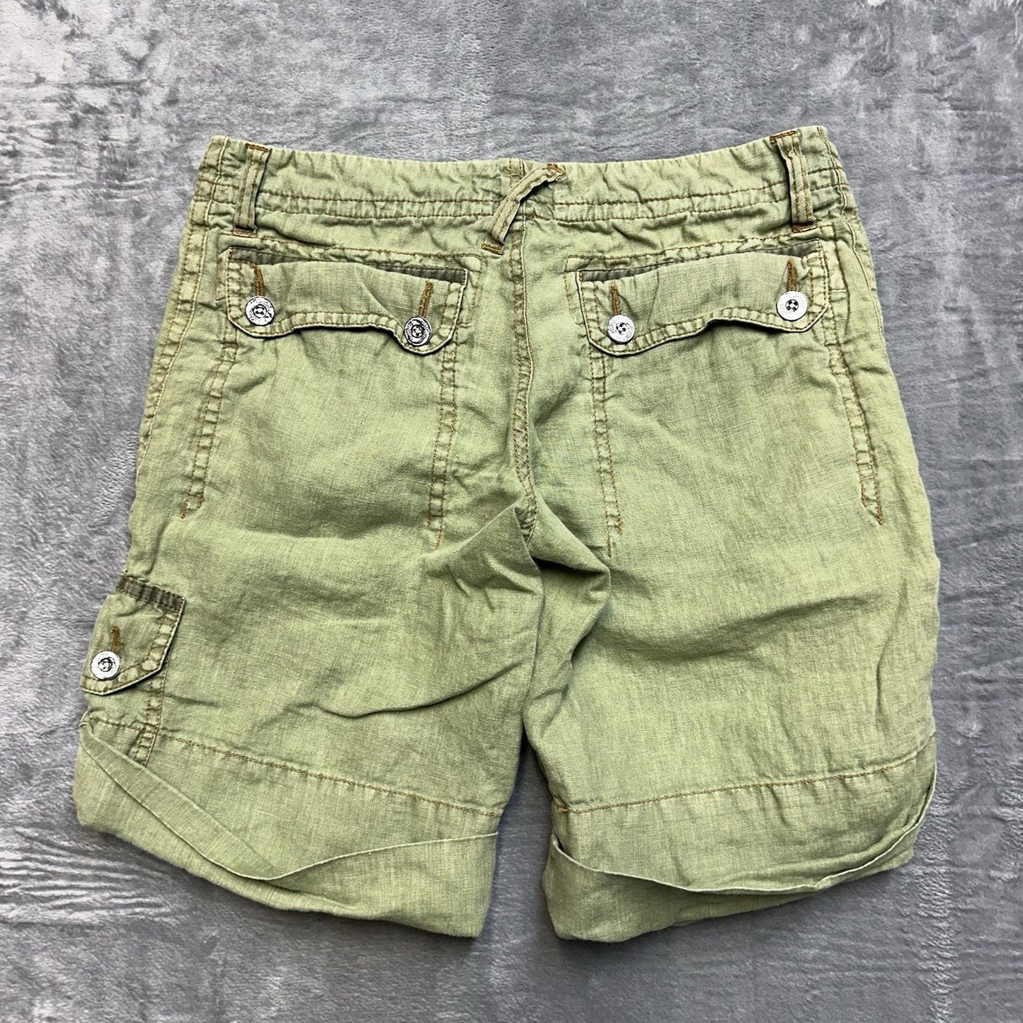 JOIE Low Patch Pockets RisCargo Cuffed Shorts Women's Size 2 Green